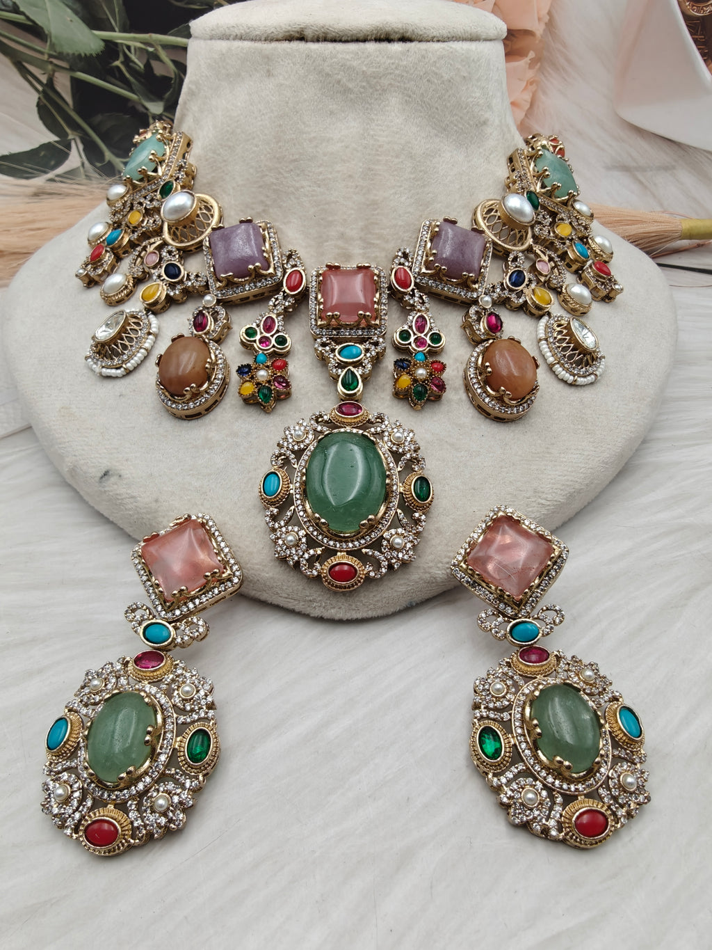 Sabyasachi Inspired Akshi Premium Statement Necklace Set