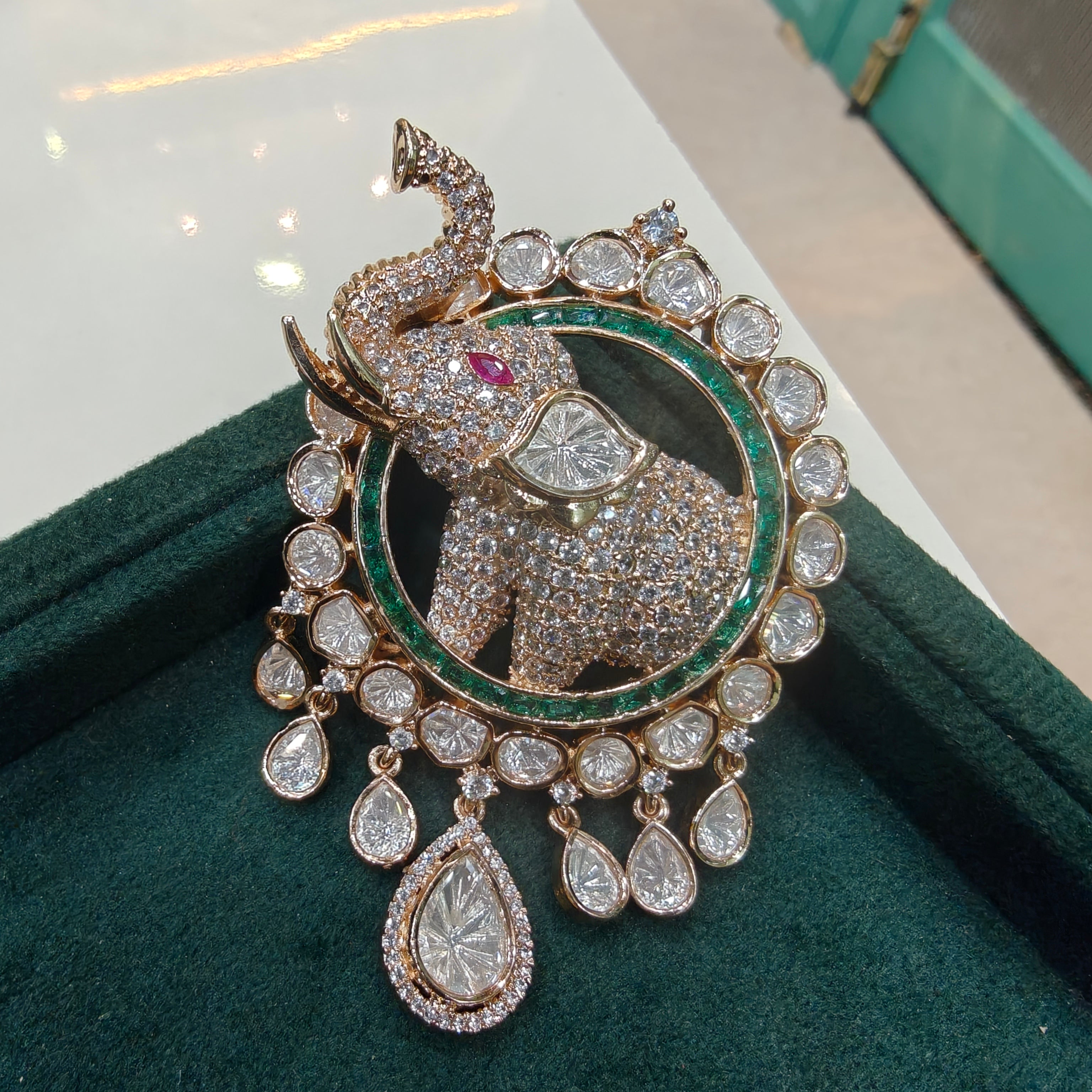 Unisex Elephant Moissanite Brooch