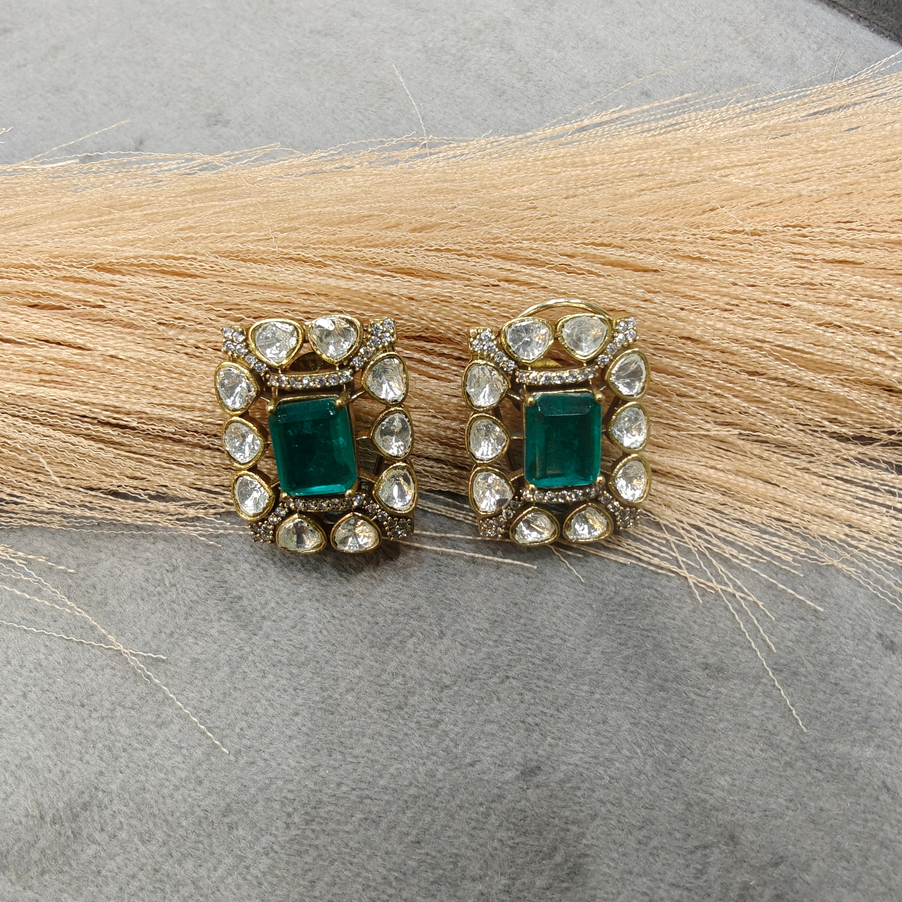 Aasma Doublet Studs- Rama Green