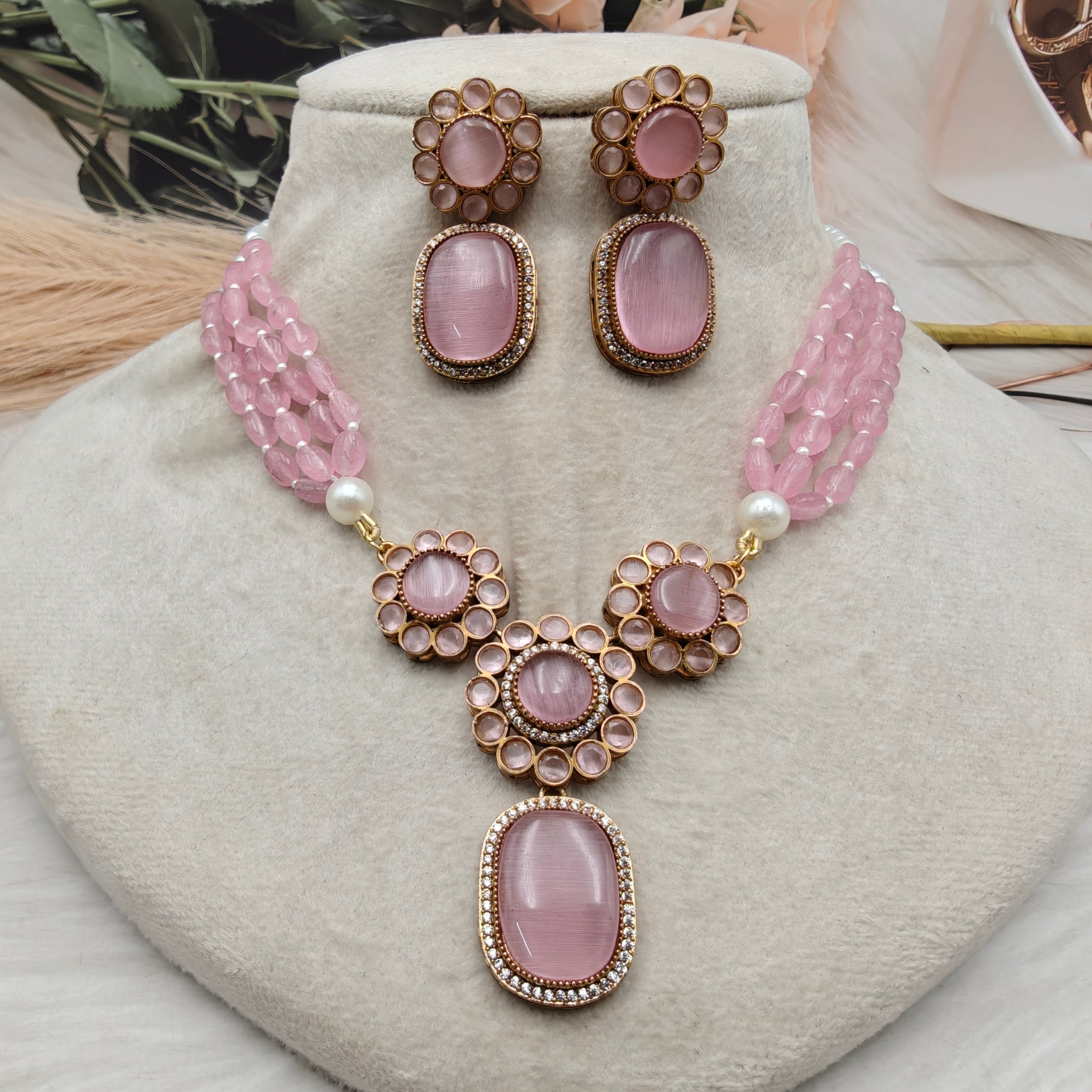 Ramiya Necklace Set- Pink