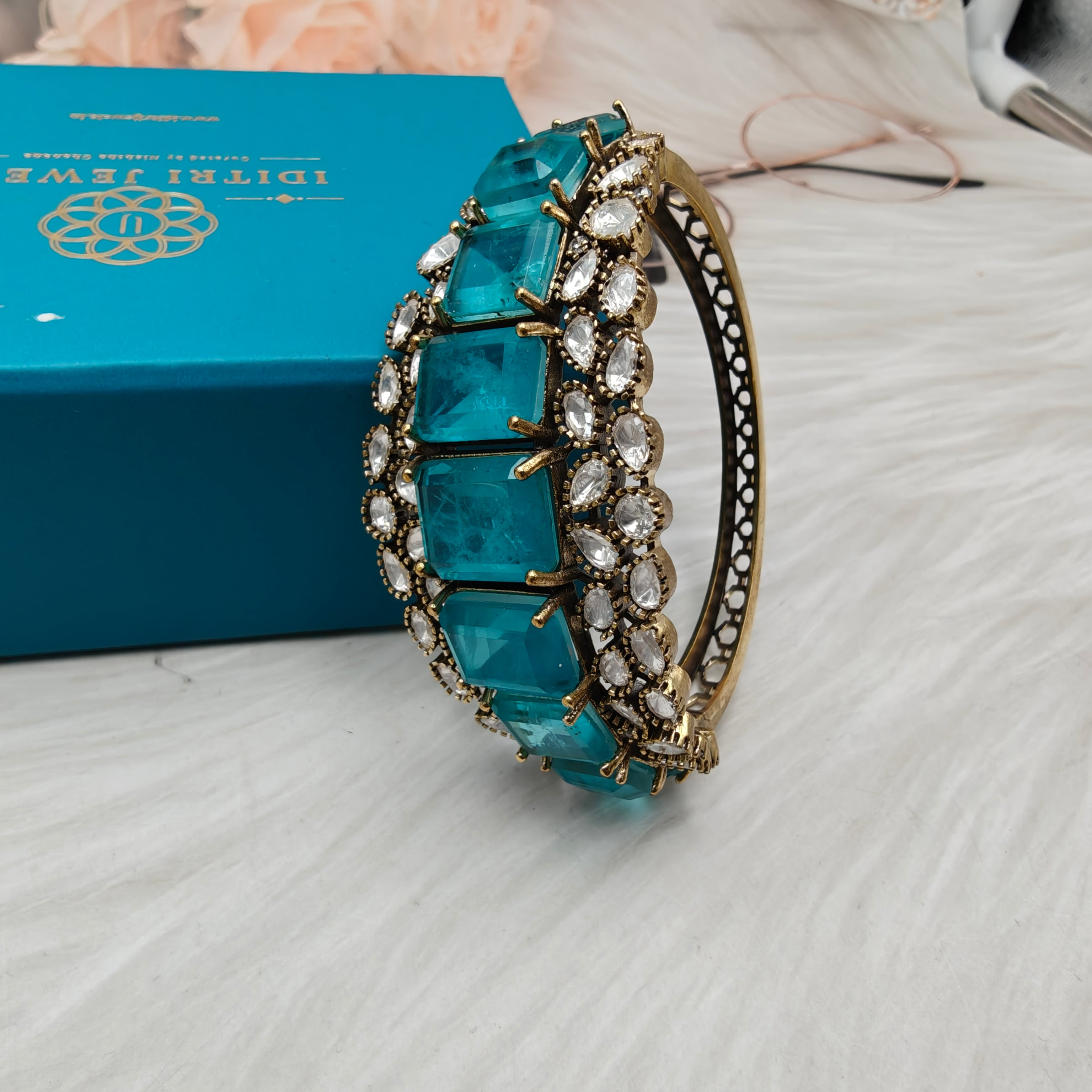 Kasturi Doublet Openable Bracelets - Turquoise