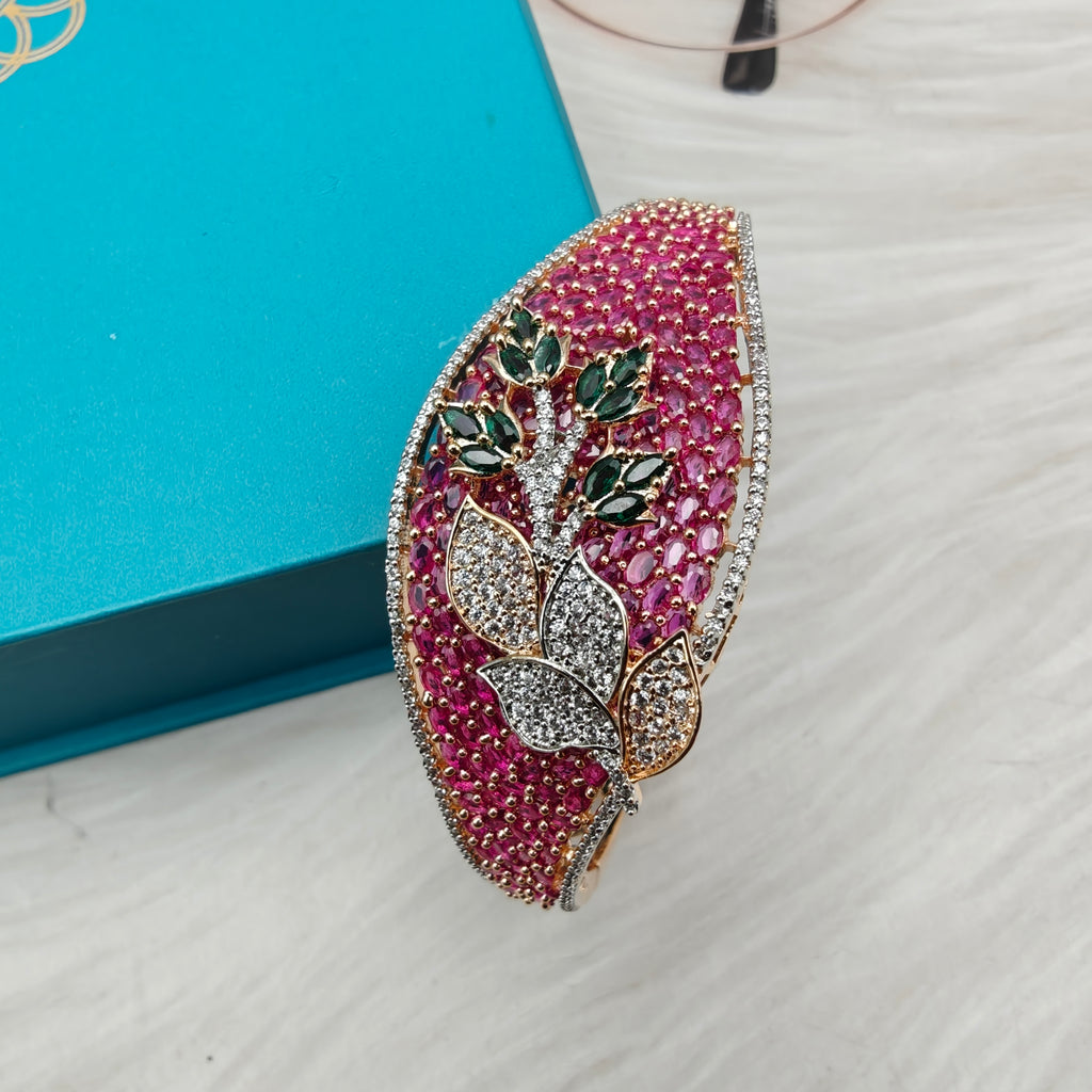 Vixita Premium Openable Bracelets (Carat Plating)- Ruby Green