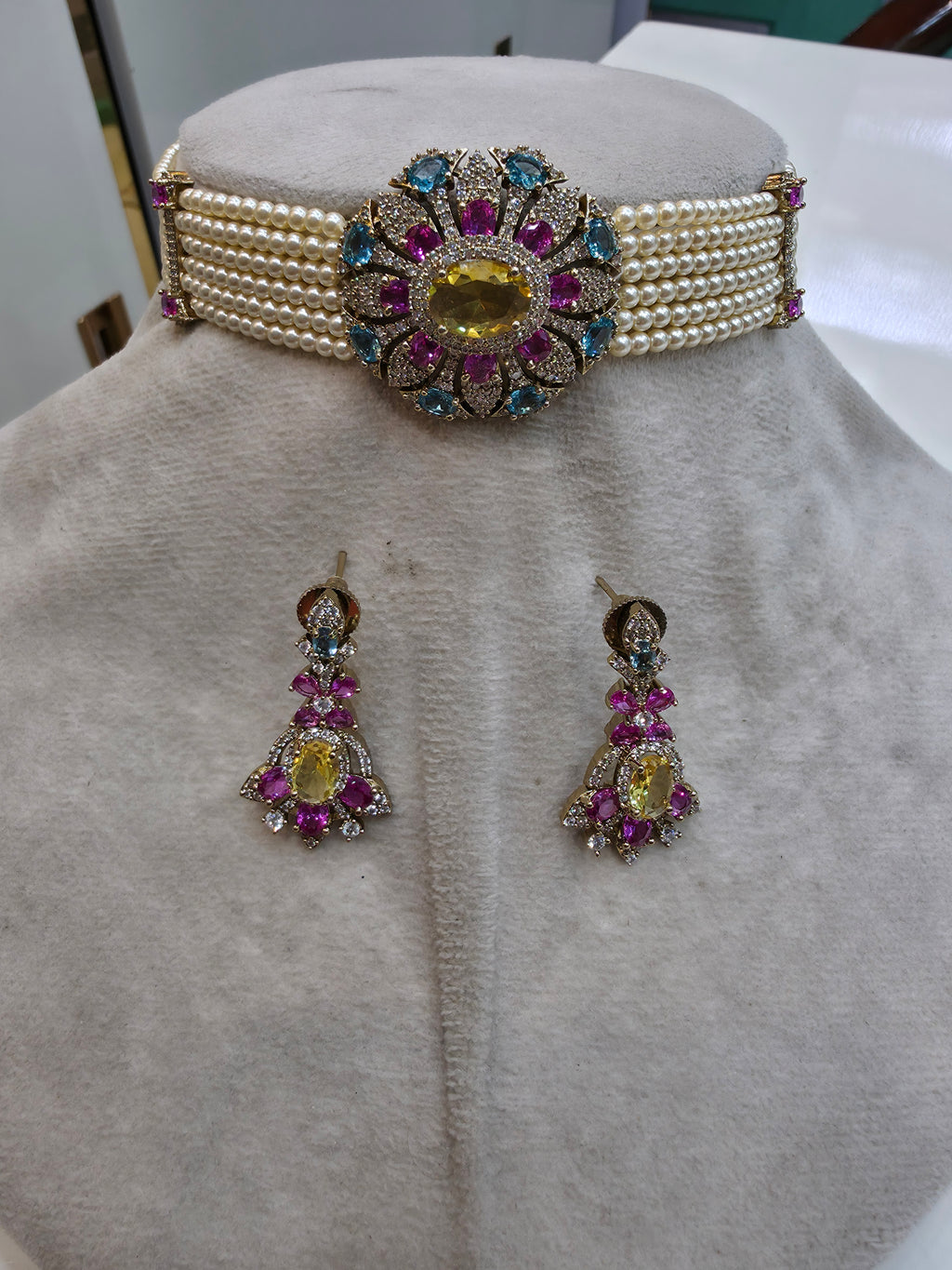 Damini Hazoori Doublet Choker Necklace Set- Multi