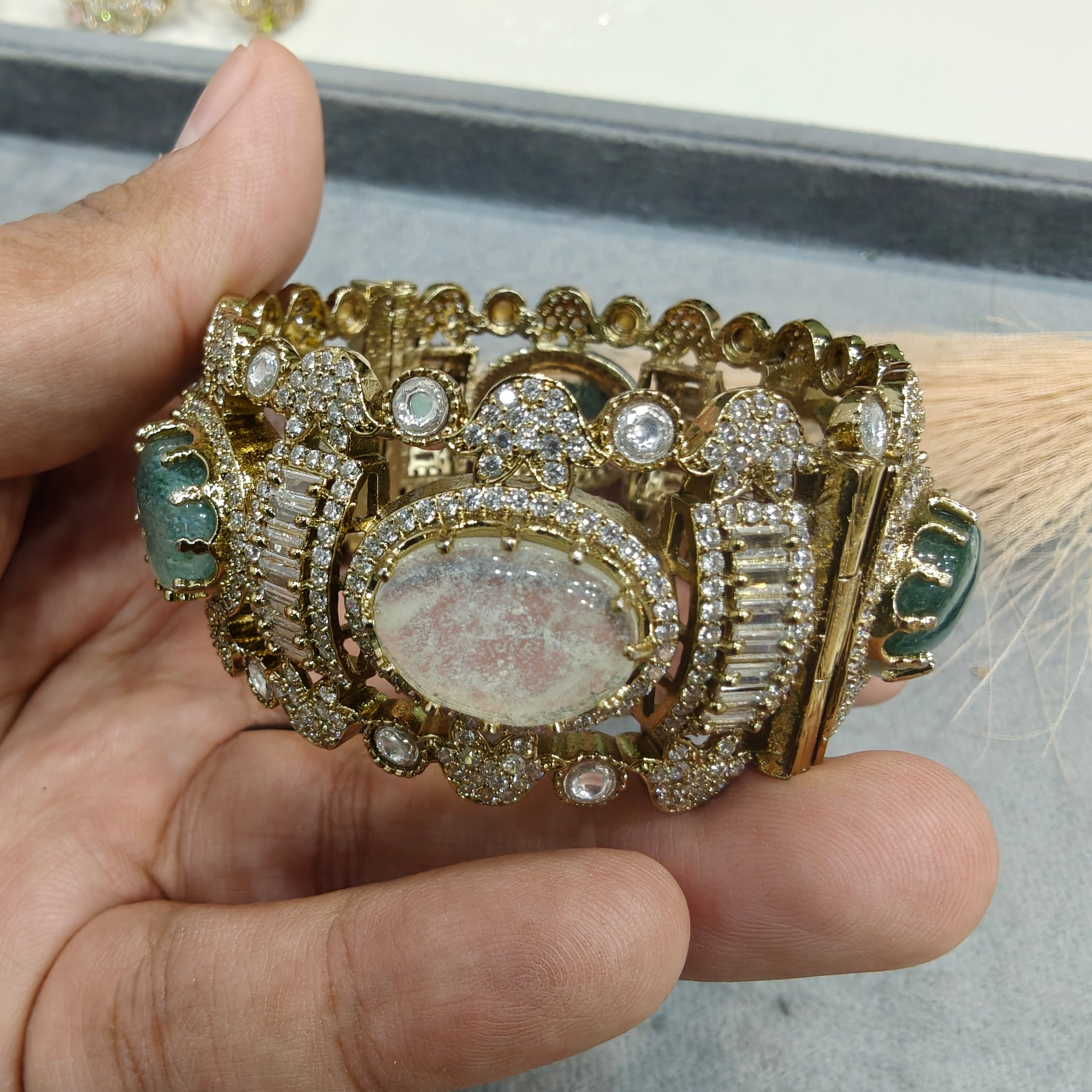 Mahira Sabya Inspired Openable Bangle - Multi 4