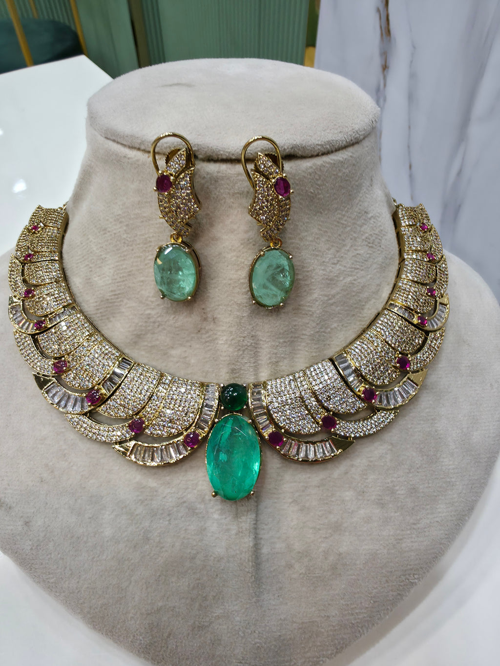 Zareen Doublet CZ Statement Necklace Set- Mint Green
