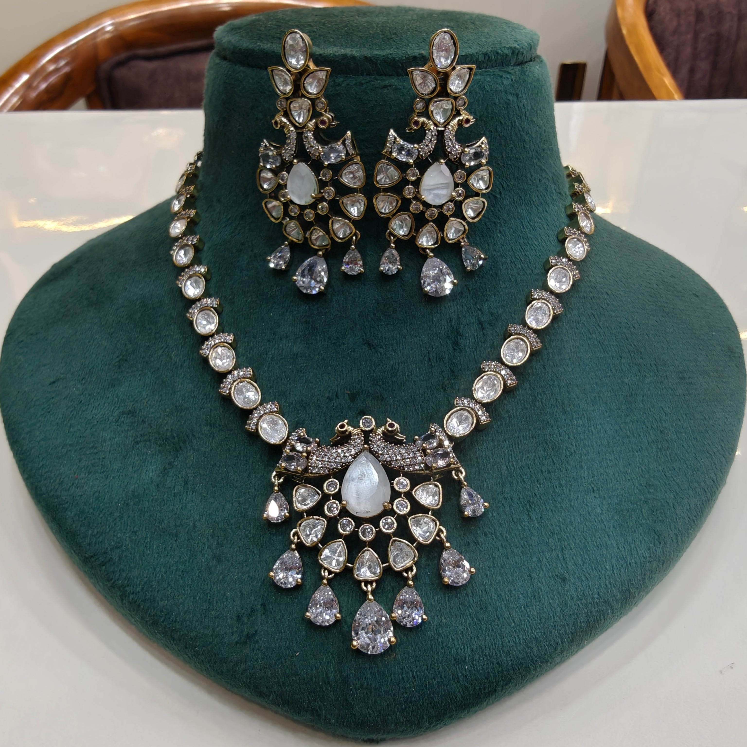 Chandrika Morni Uncut Moissanite Polki Necklace Set- White