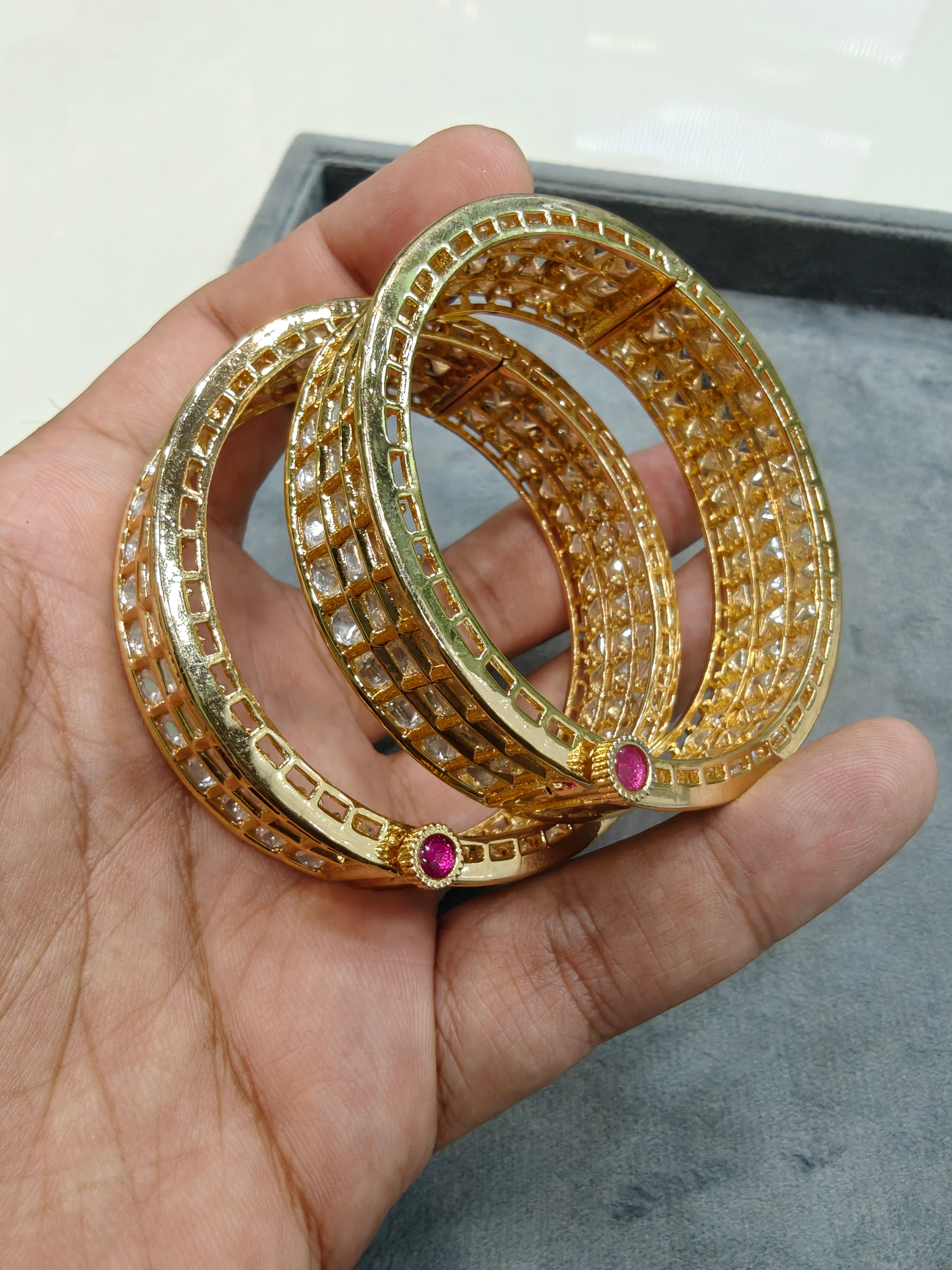 Roohaniyat Tyaani Kundan Gold Plated Openable Bangles