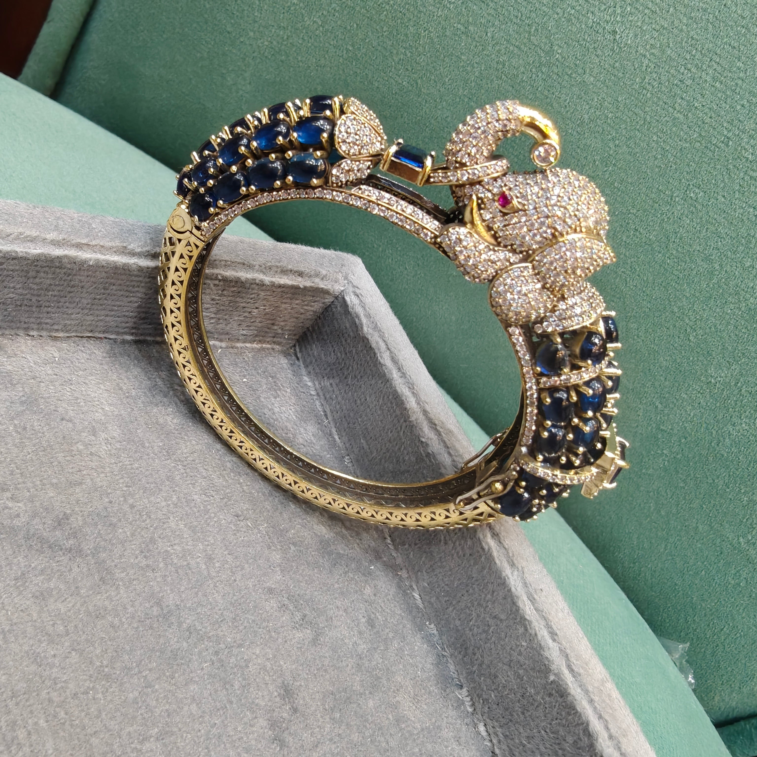 Elephant Openable Jadau AD Bracelet- Blue
