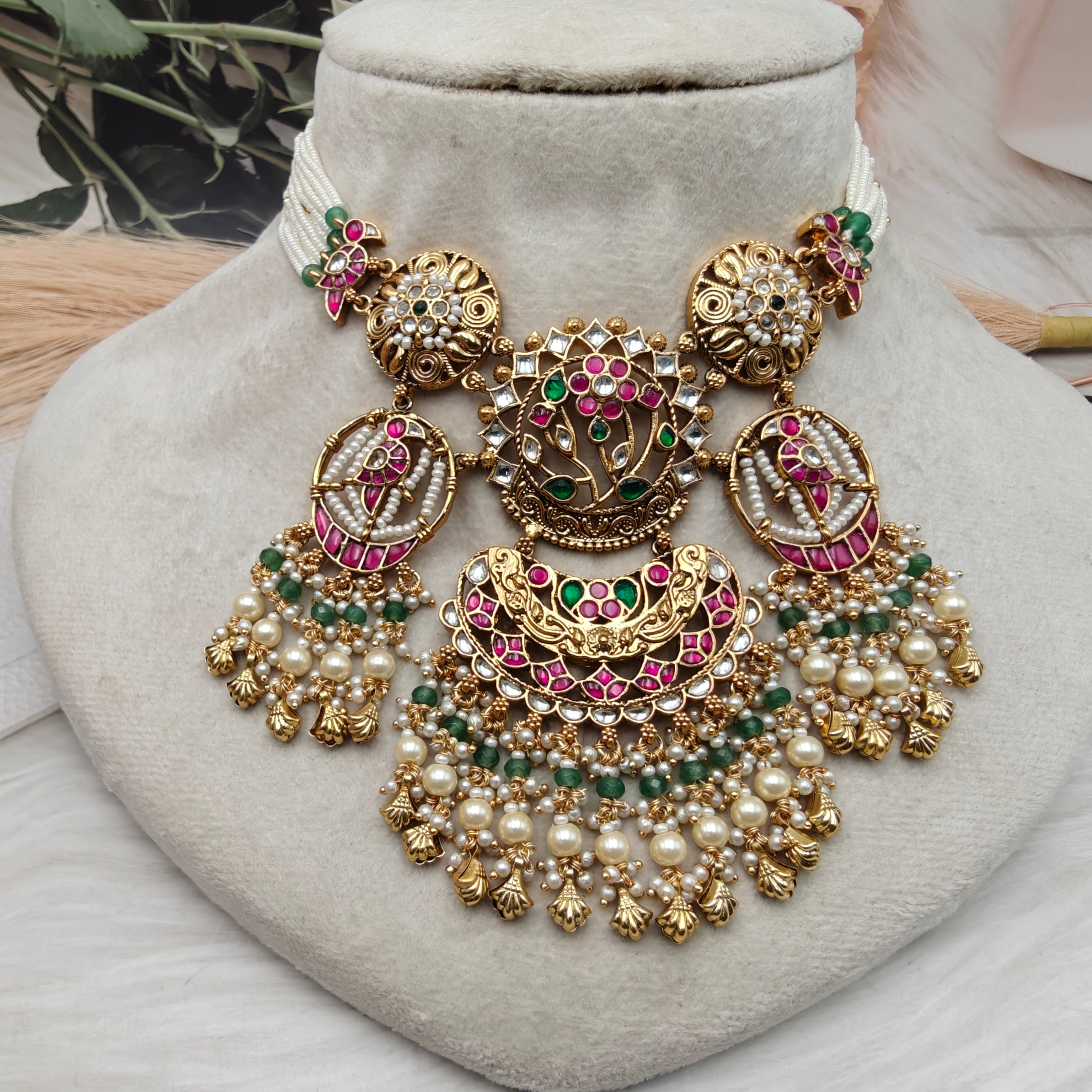 Shamli Jadau Pachi Kundan Heritage Necklace Set