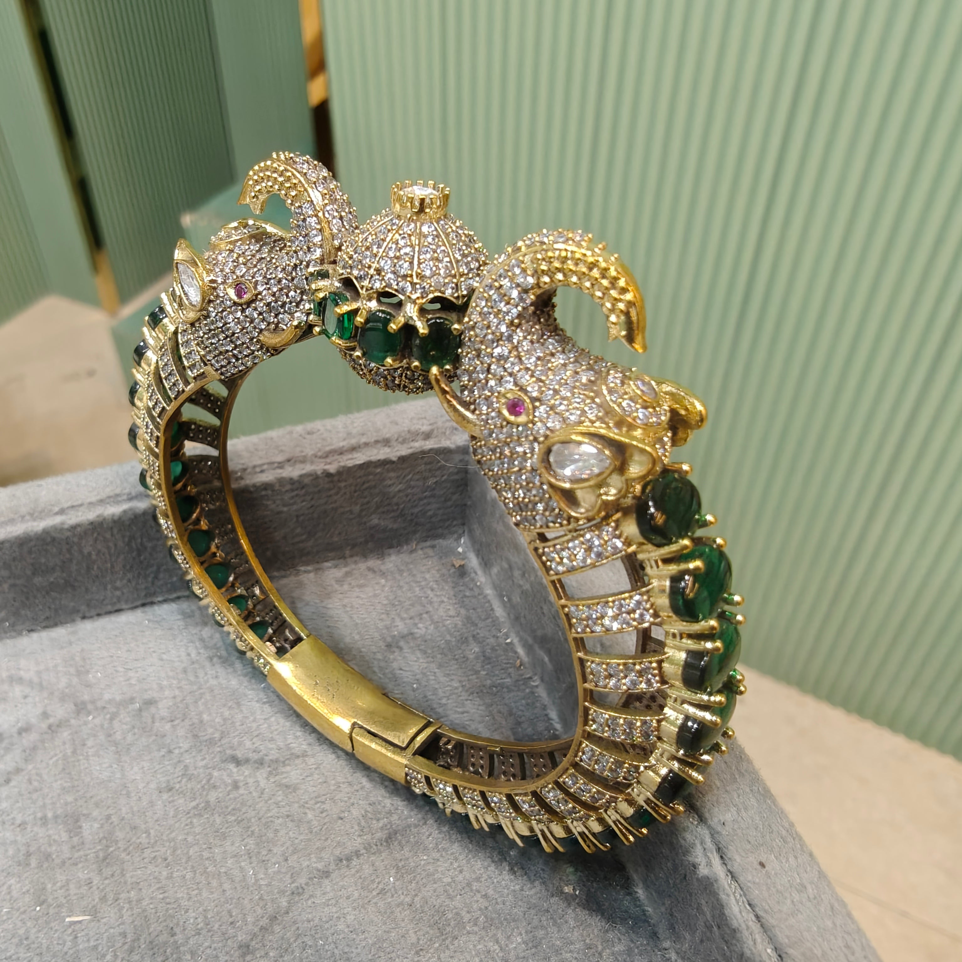 Gajraj Openable Kangan- Green