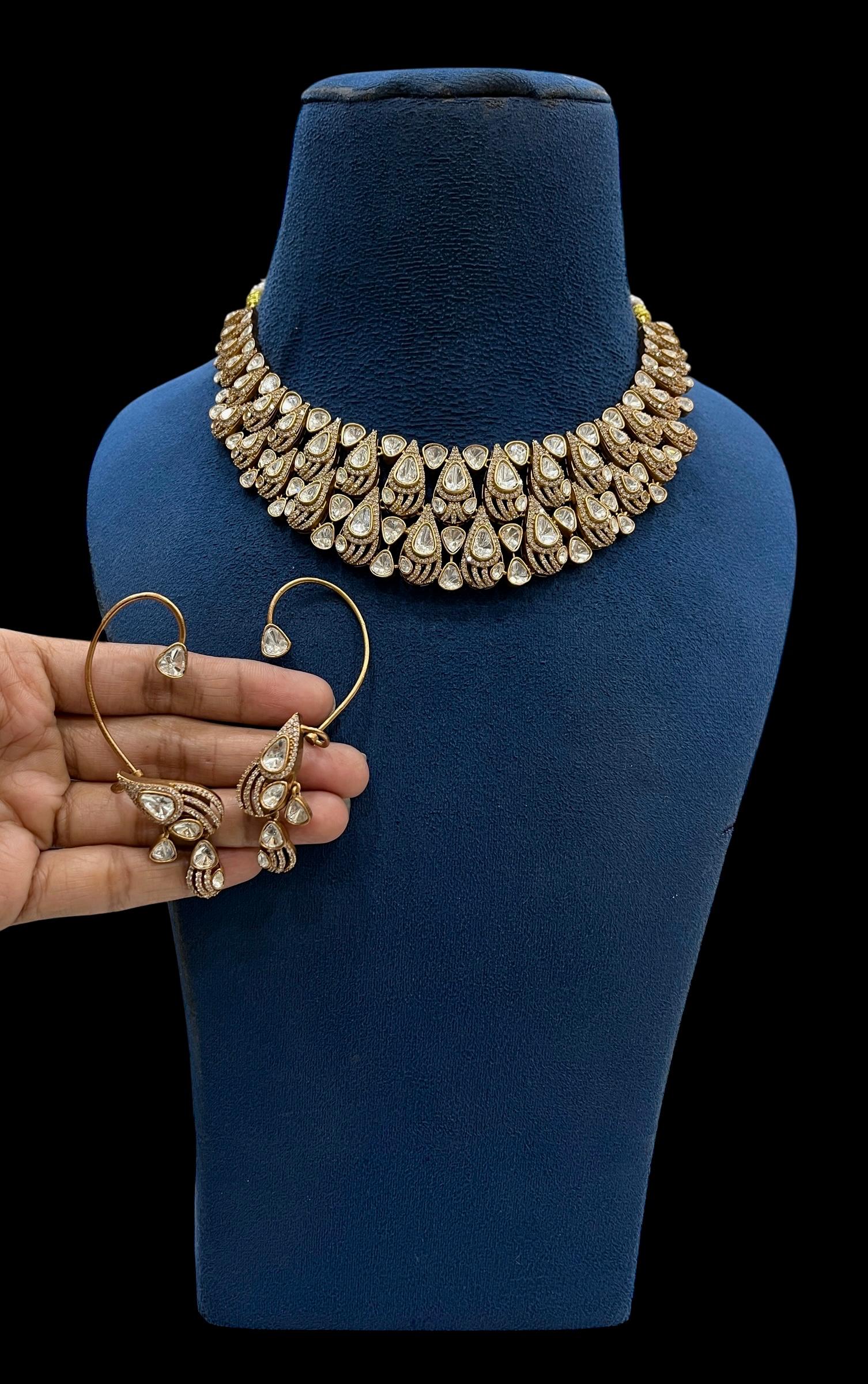 Aarvi Moissanite Celebrity Necklace Set