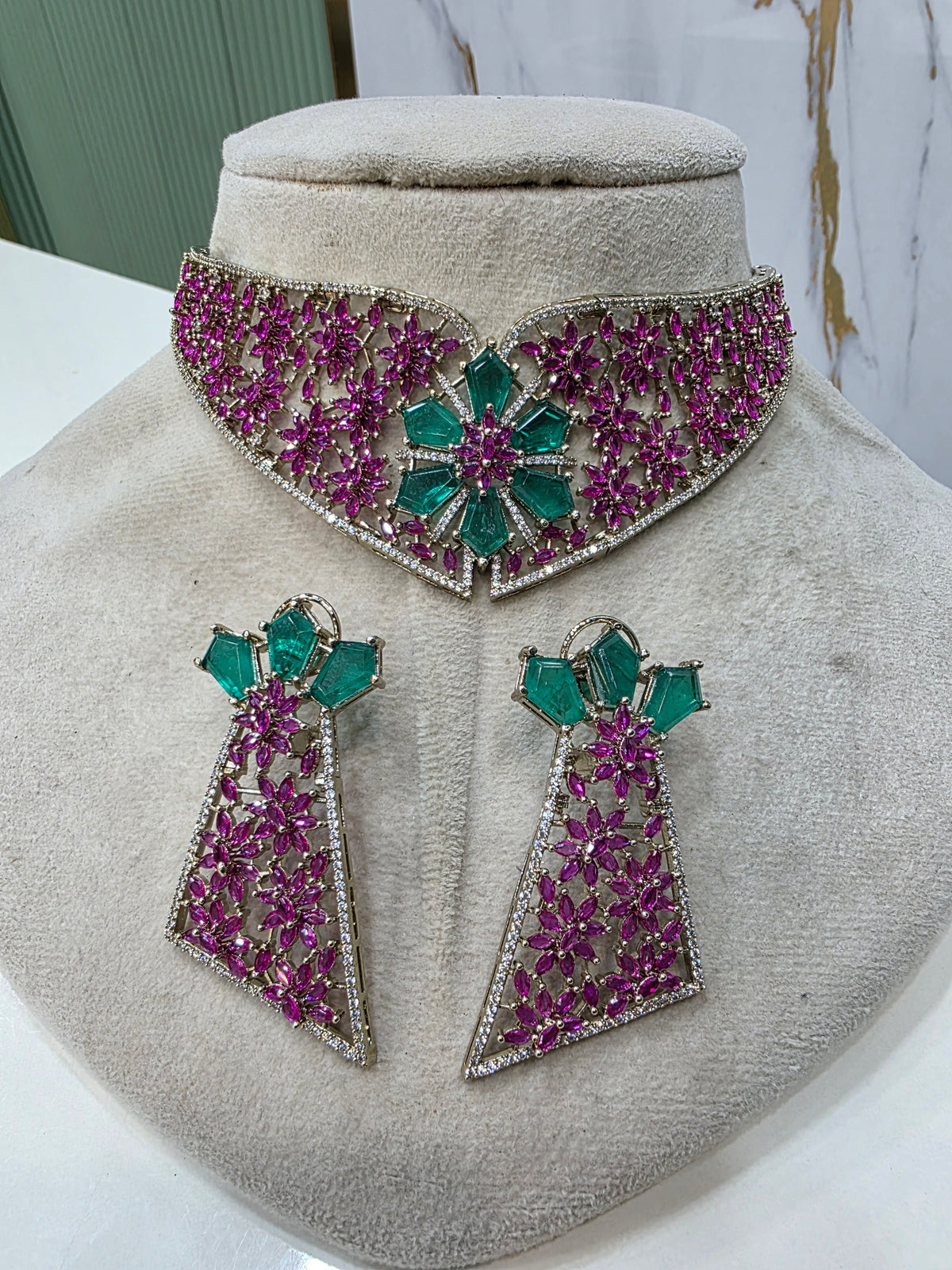 Idrika Doublet Collar CZ Choker Necklace Set- Ruby Green