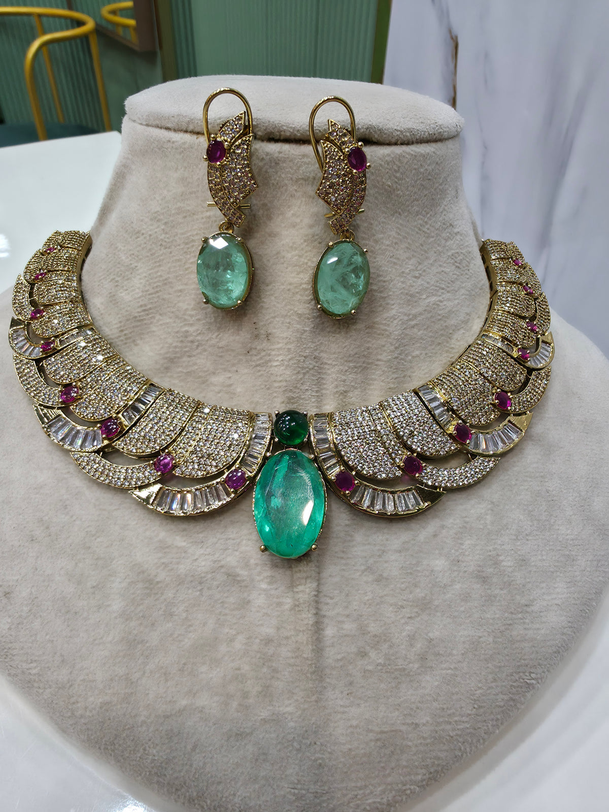 Zareen Doublet CZ Statement Necklace Set- Mint Green