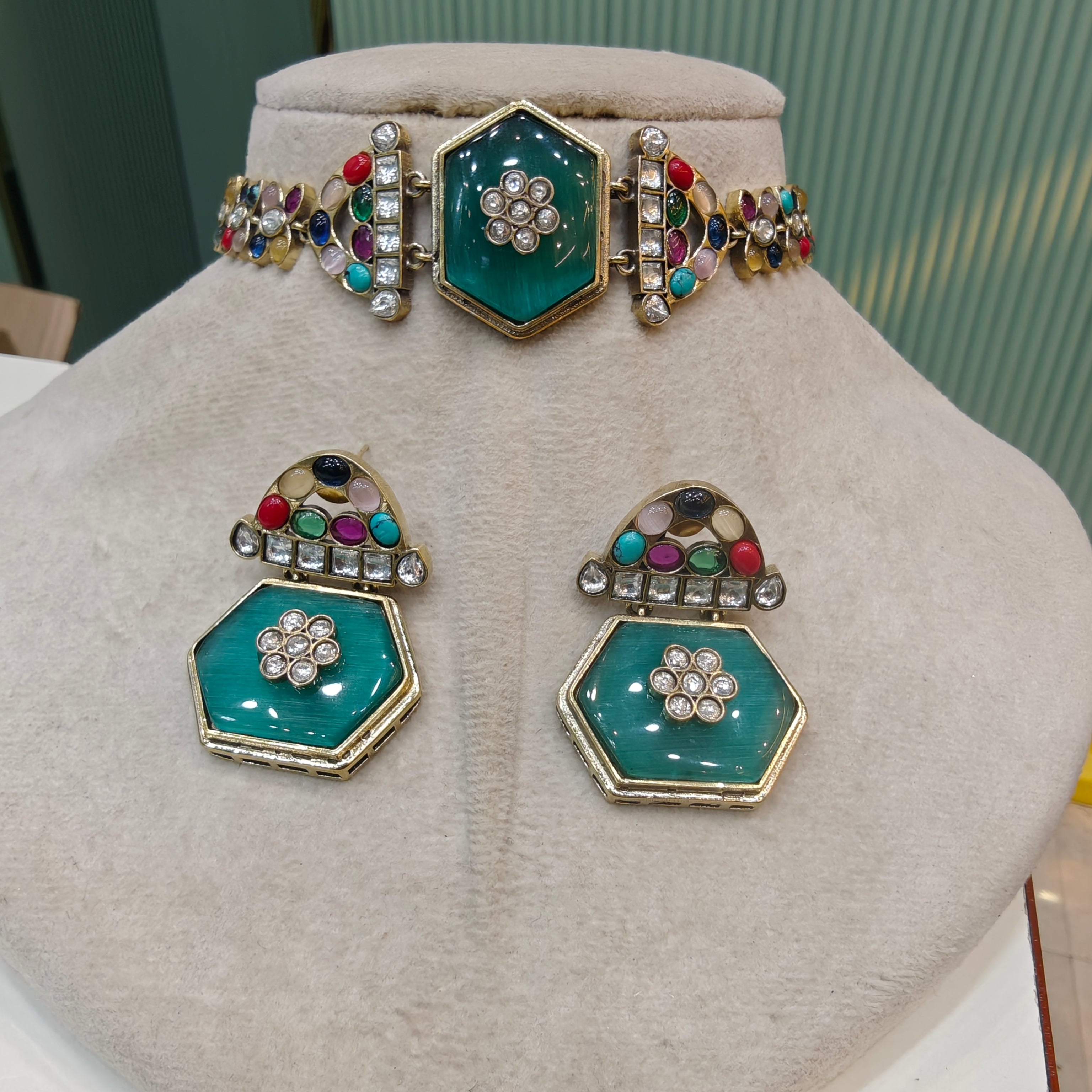 Ozel Navratan Sleek Choker Set- Mint Multi