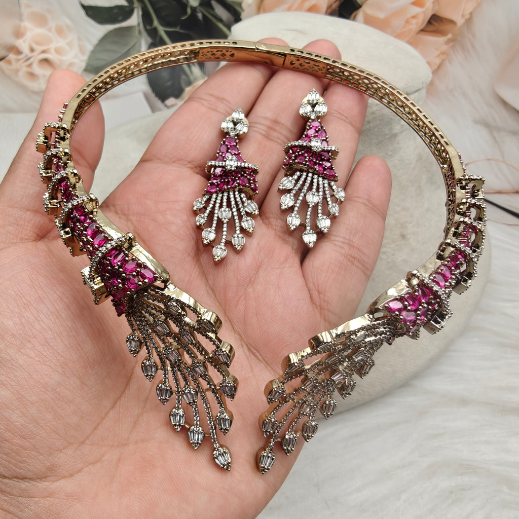 Elysian Empress Collar Style Hasli Necklace Set- Ruby