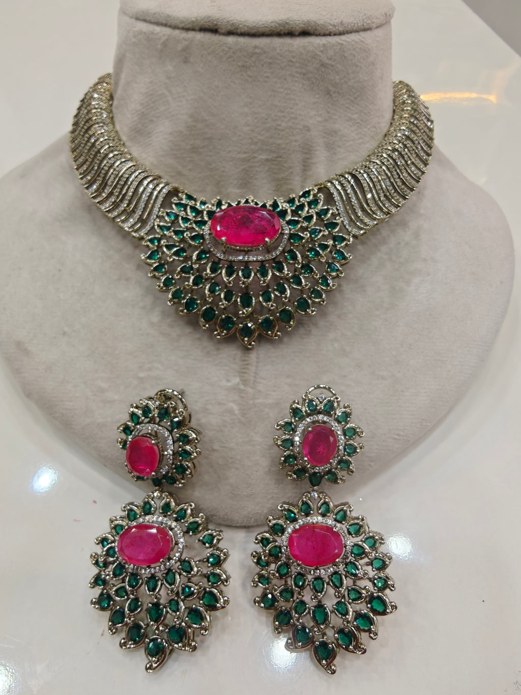 Ratiya Designer Collection Statement Necklace Set- Green and Hot Pink