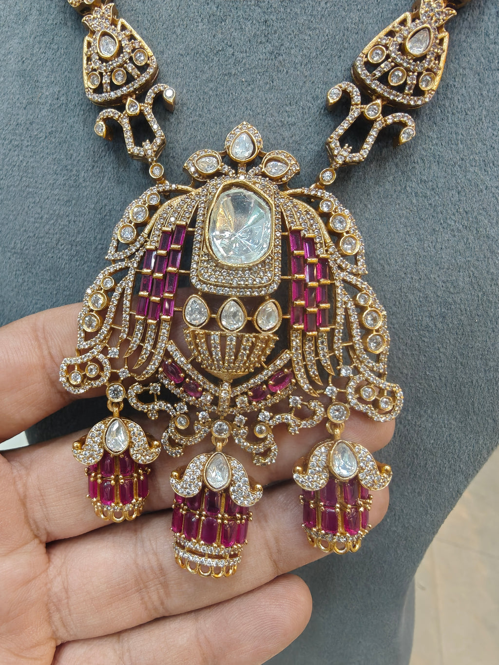Athiya Statement Heritage Necklace Set- Ruby