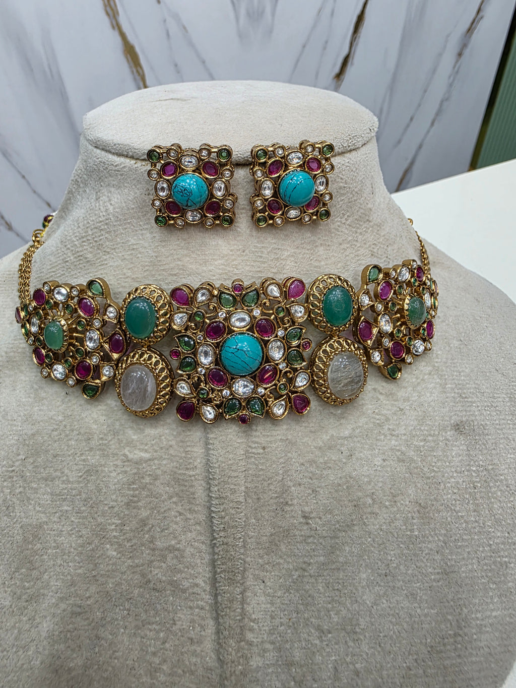 Meenakshi Heritage Sabya Inspired Choker Set- Turquoise Multi