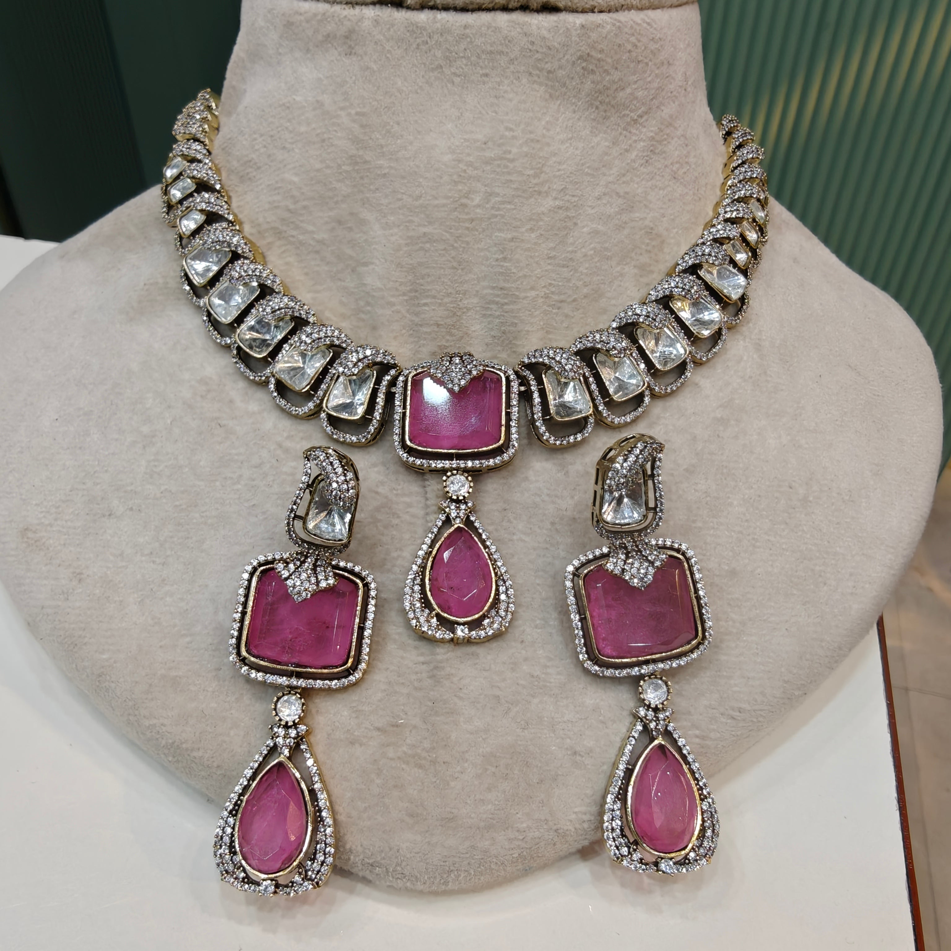 Madhumita Doublet Polki Necklace Set- Pink