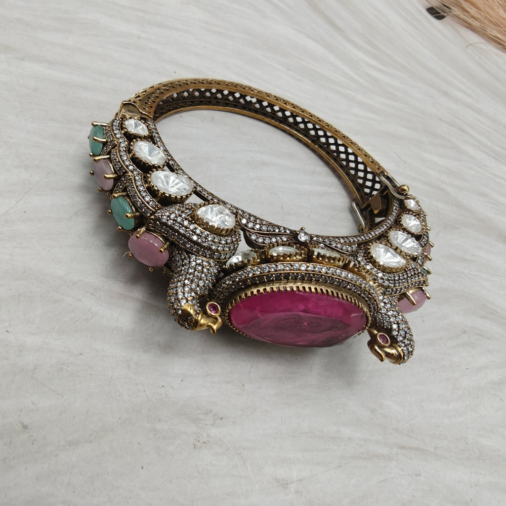 Mukti Doublet Uncut Moissanite Jadau AD Bracelet - Pink Mint