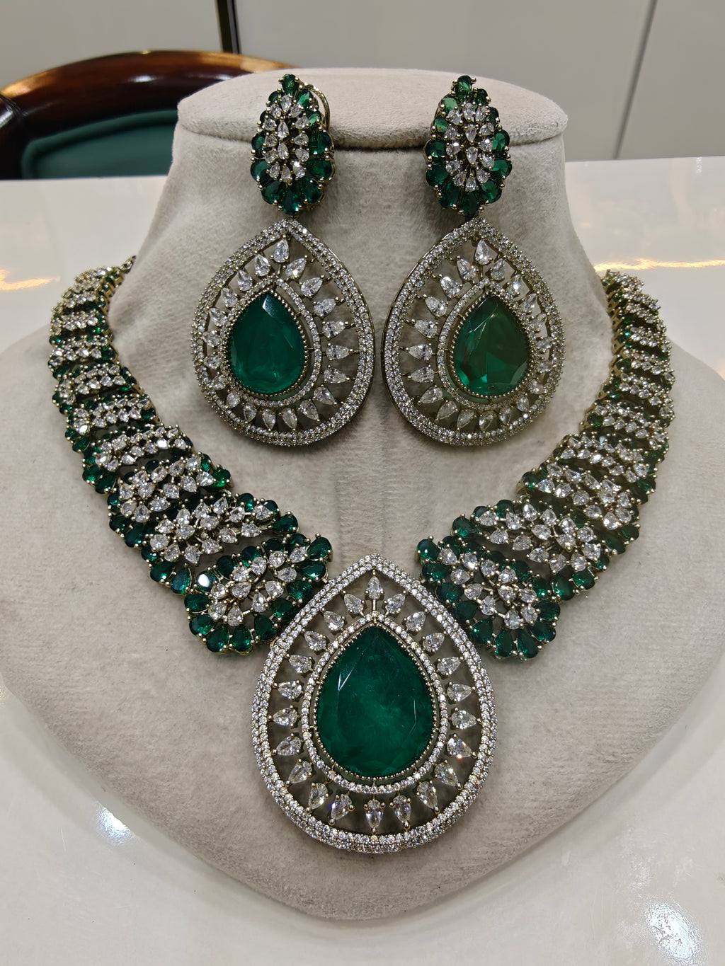 Zarqash Royale Doublet Necklace Set
