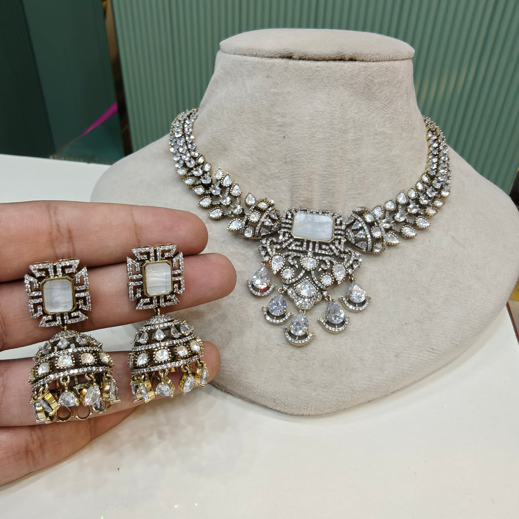 Amrita Uncut Polki Necklace Set- White