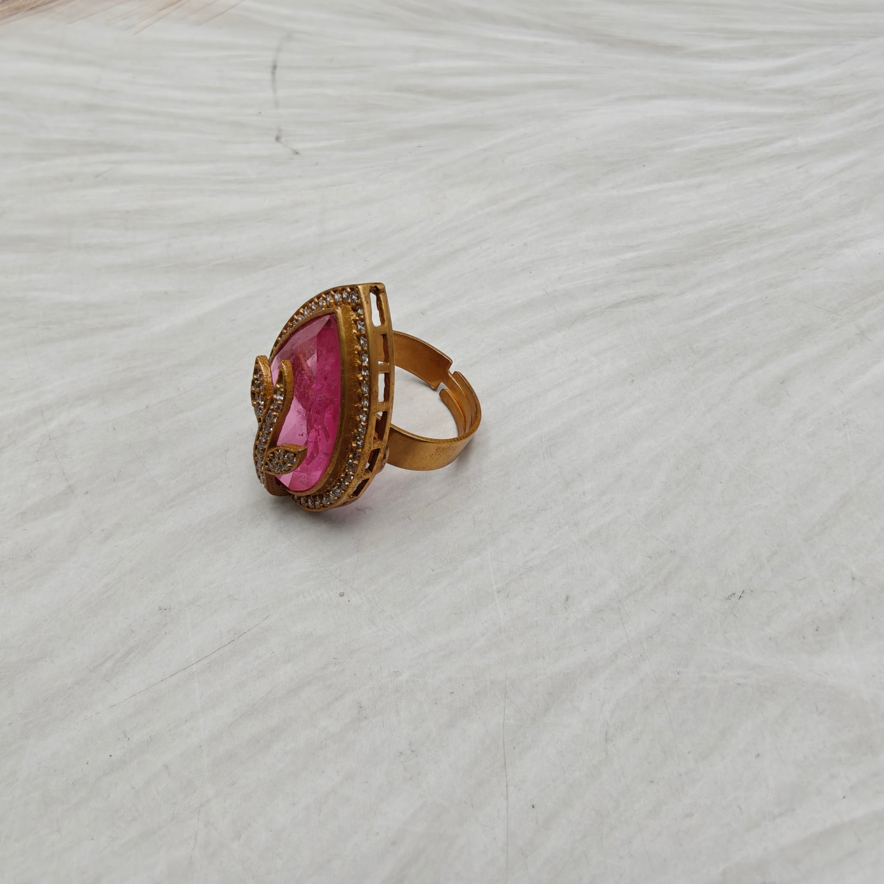 Leaf Adjustable Doublet Ring- Pink