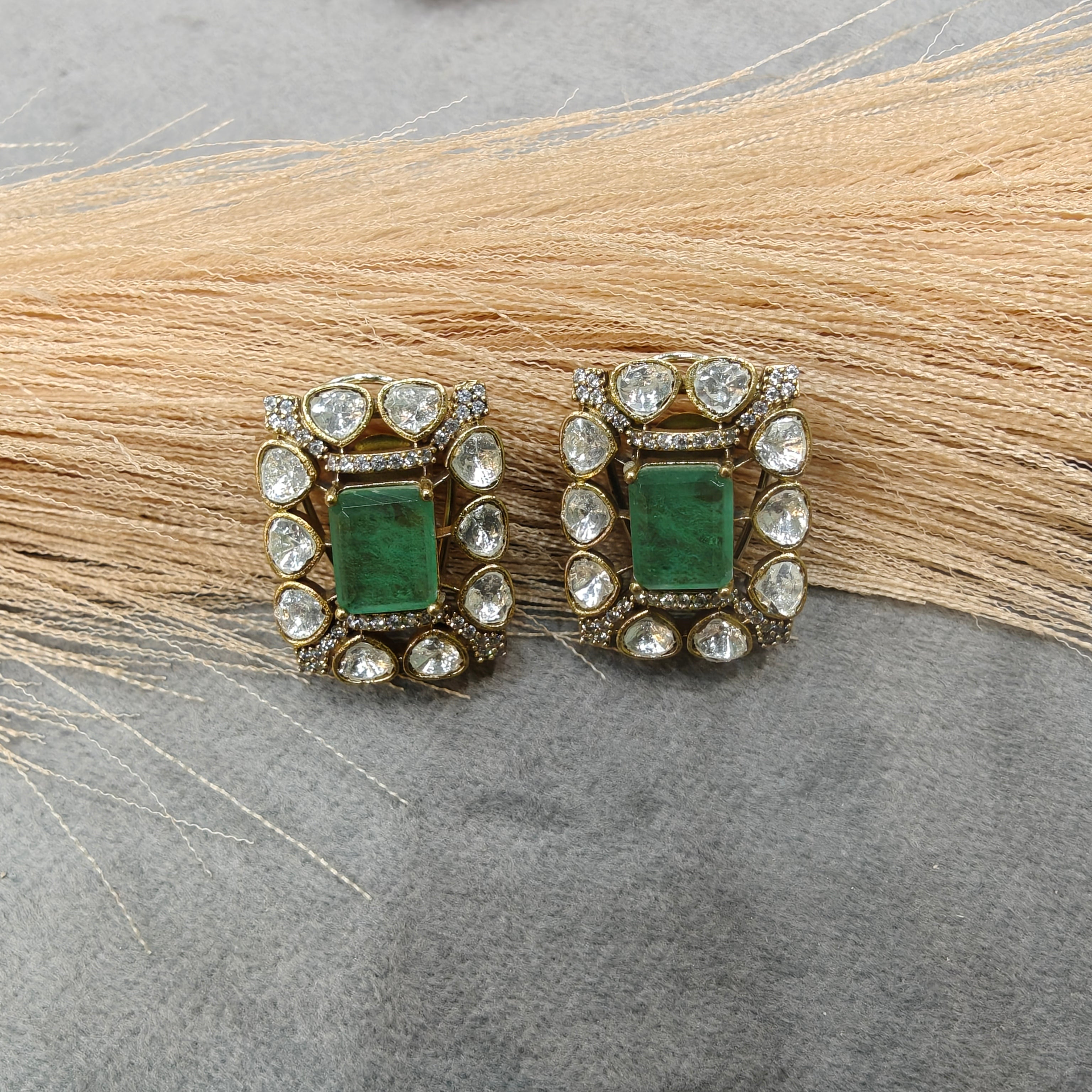 Aasma Doublet Studs- Mint