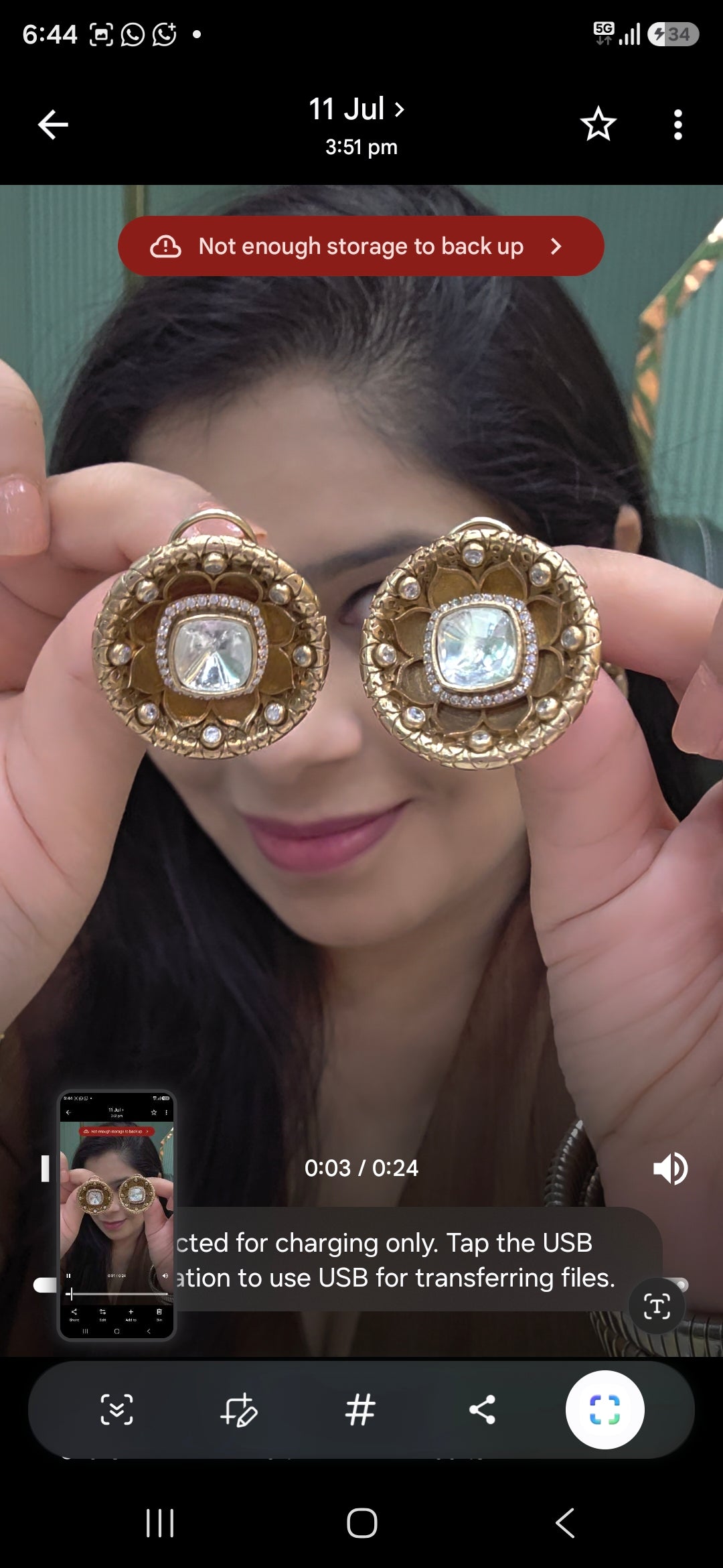 Sarthi Moissanite Stud