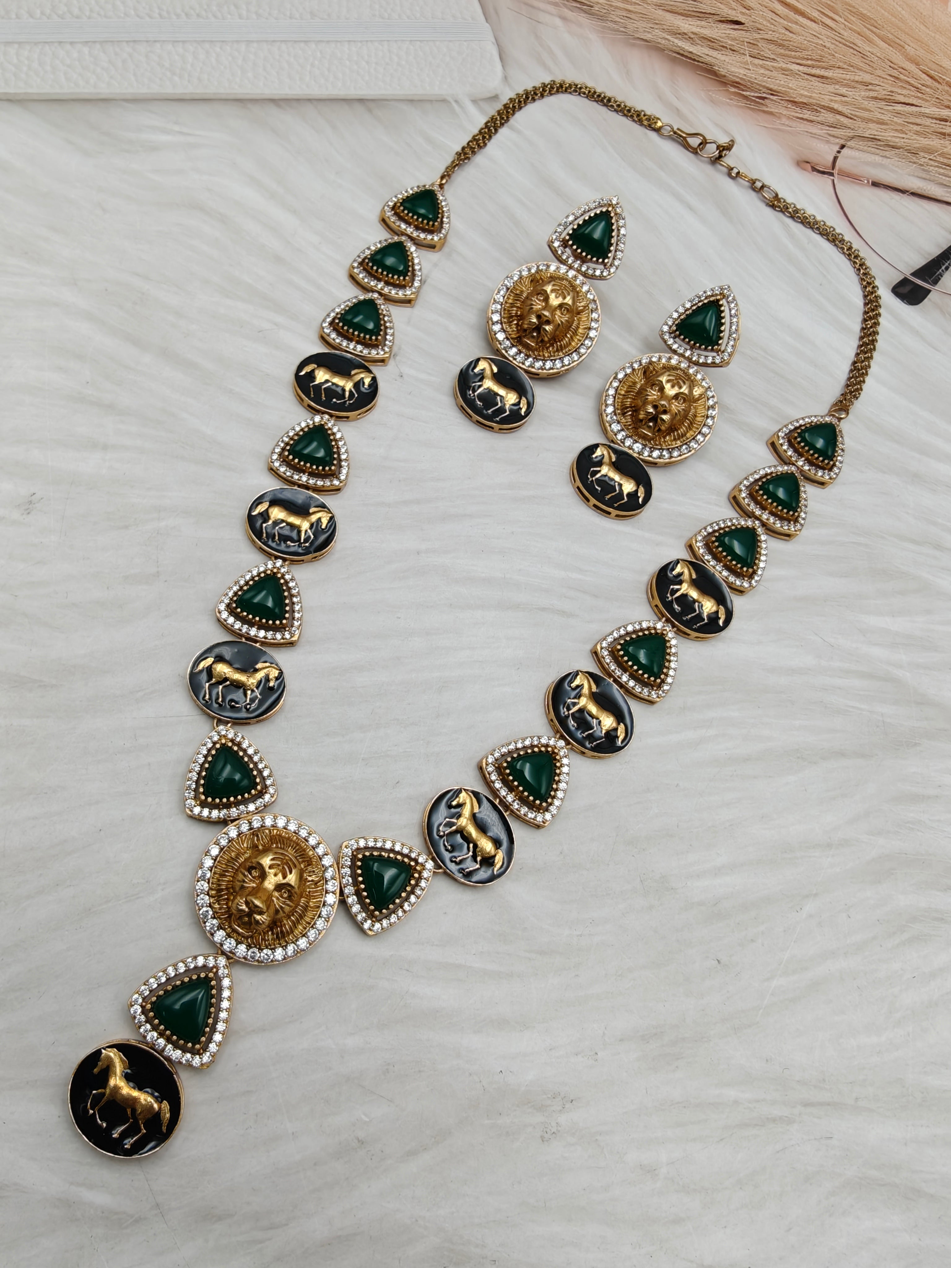 Sabyasachi Inspired Noor Necklace Set - Green