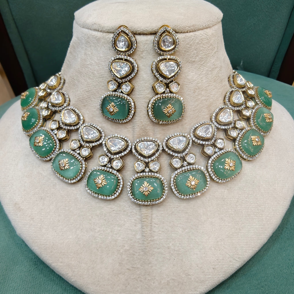 Amanat Pota Stone Necklace Set- Mint