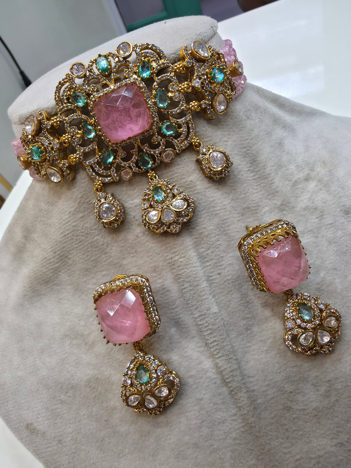 Inayat Doublet and Moissanite Choker Necklace Set- Pink Mint