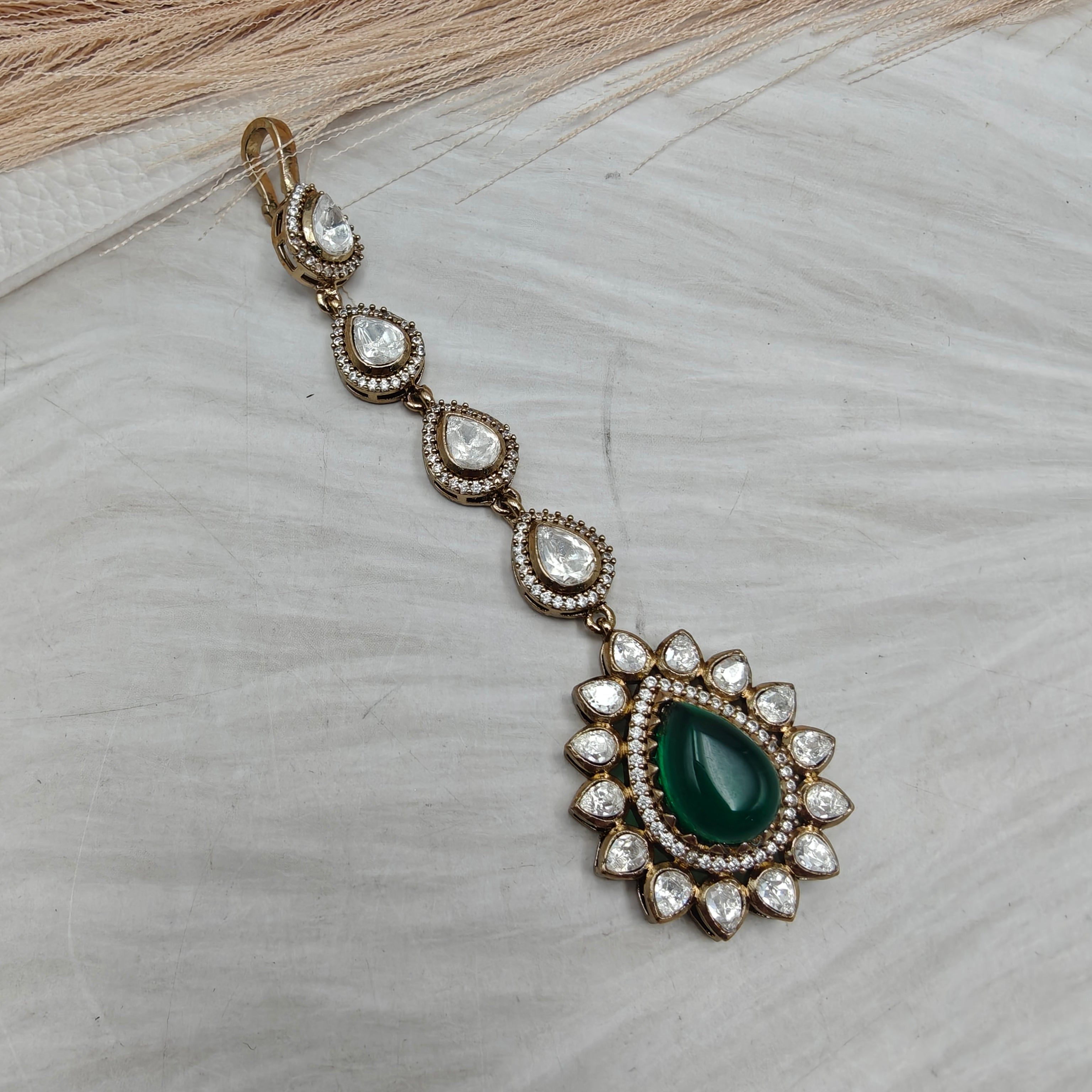 Minaar Uncut Moissanite Mangtikka