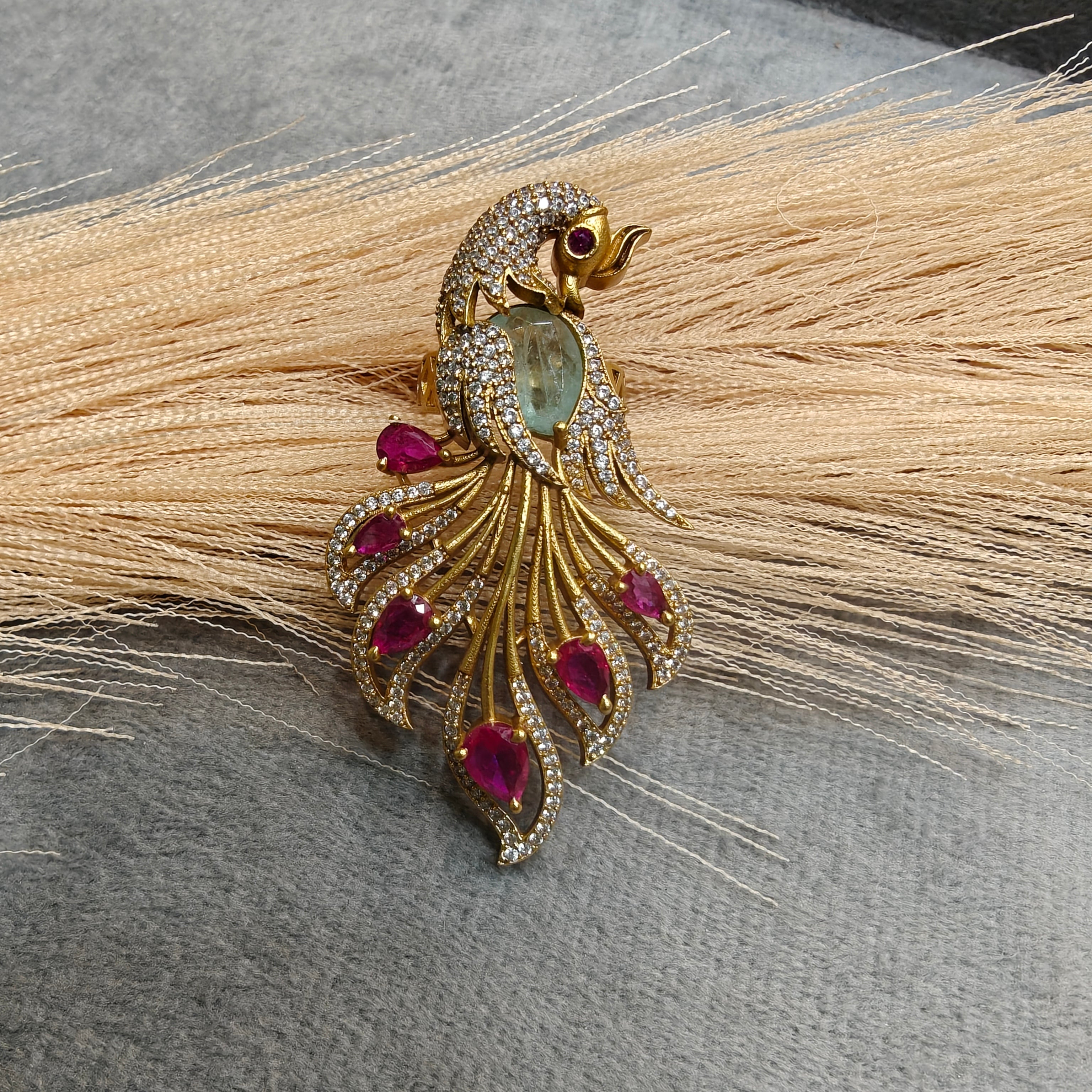 Vantara Mayura Adjustable Finger Ring- Mint and Ruby