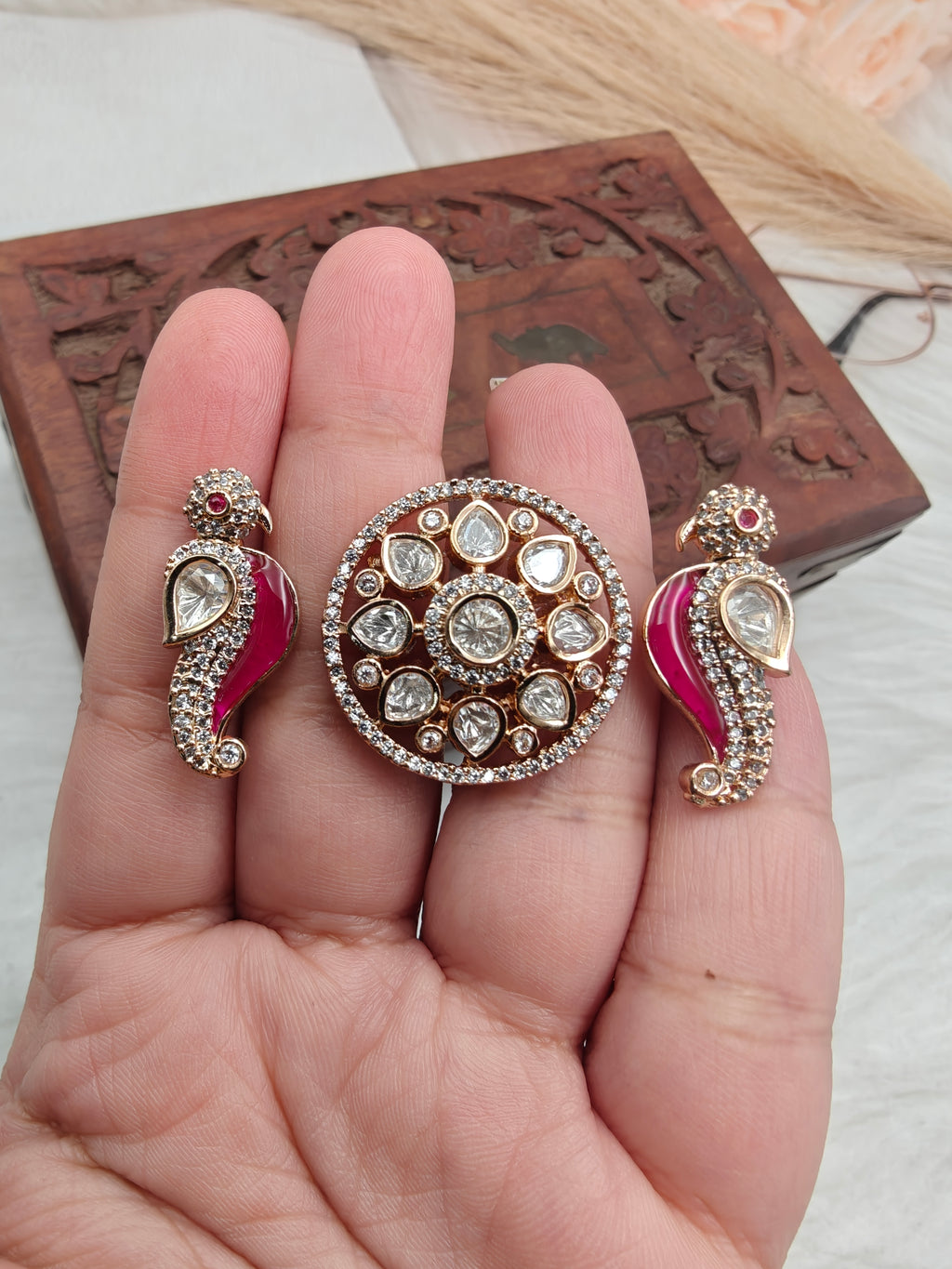 Lavya Bird Moissanite Double Finger Ring - Ruby