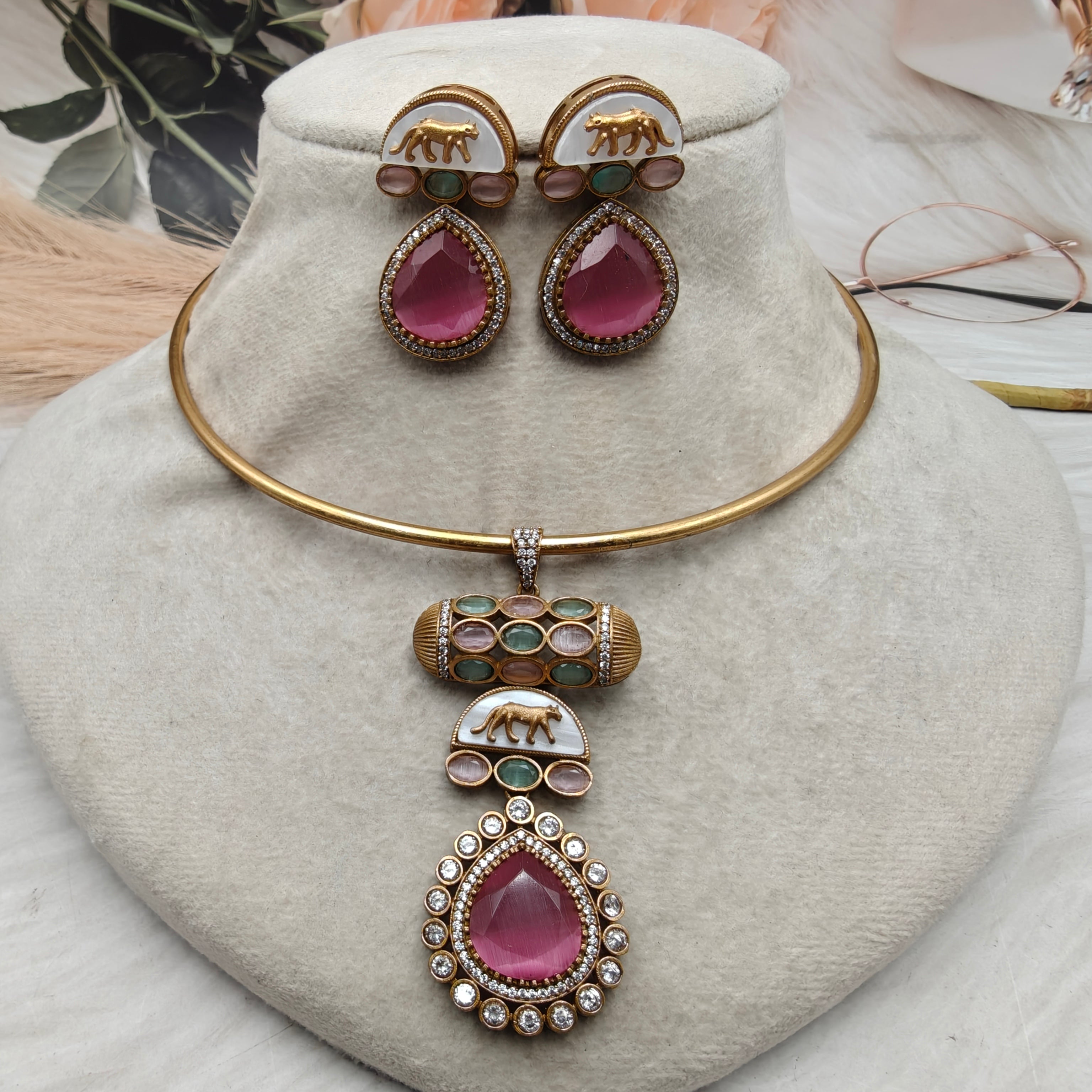 Sabyasachi Inspired Romania Hasli Set - Pink Mint