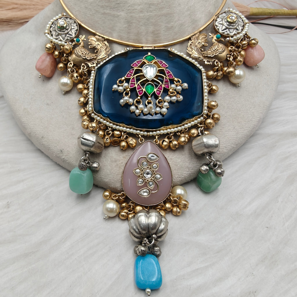 Radhika Amrapali Brass Fusion Hasli