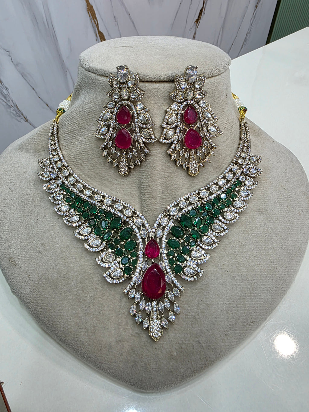 Khidmat Victorian AD Necklace Set- Green Ruby