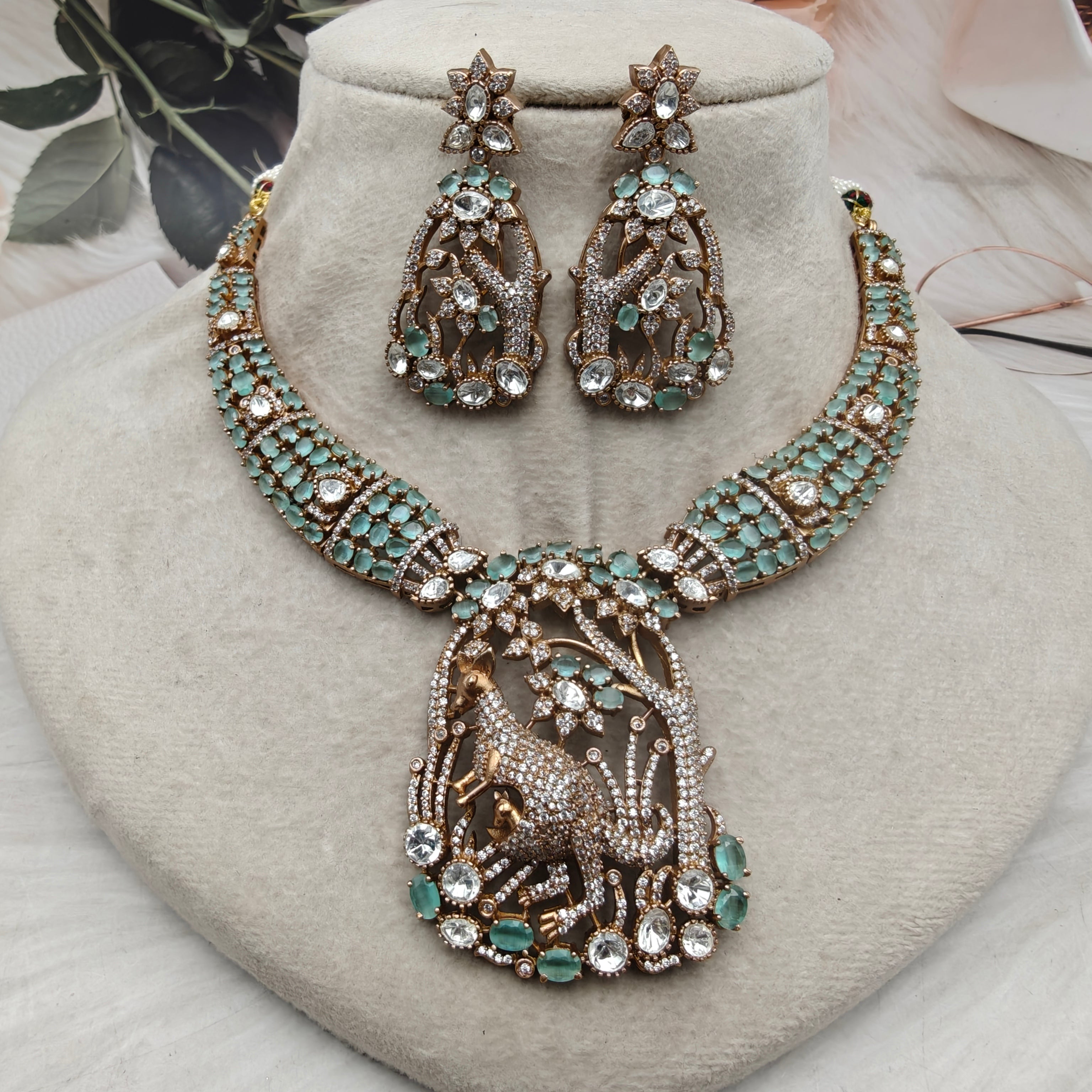 Kangura Legacy Necklace Set- Aqua Green
