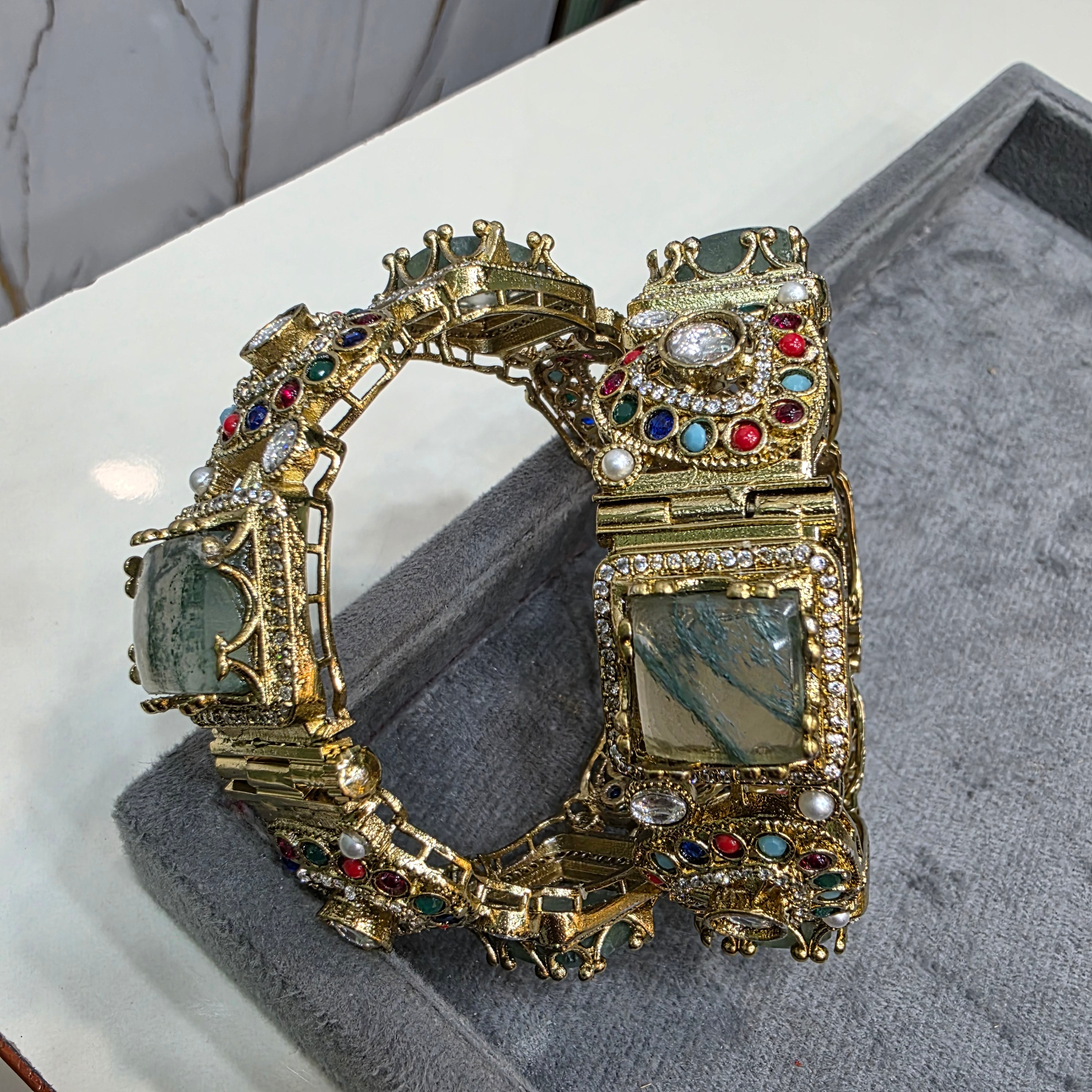 Chavi Sabya Inspired Gemstone Openable Bangles - Moss Green