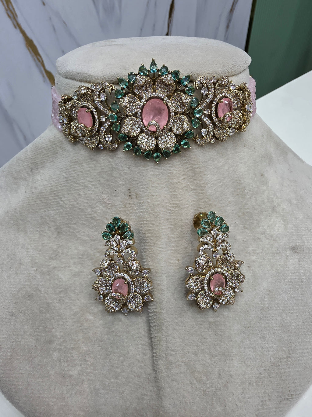 Aarfa Doublet and Hydro Choker Set- Pink and Aqua Blue