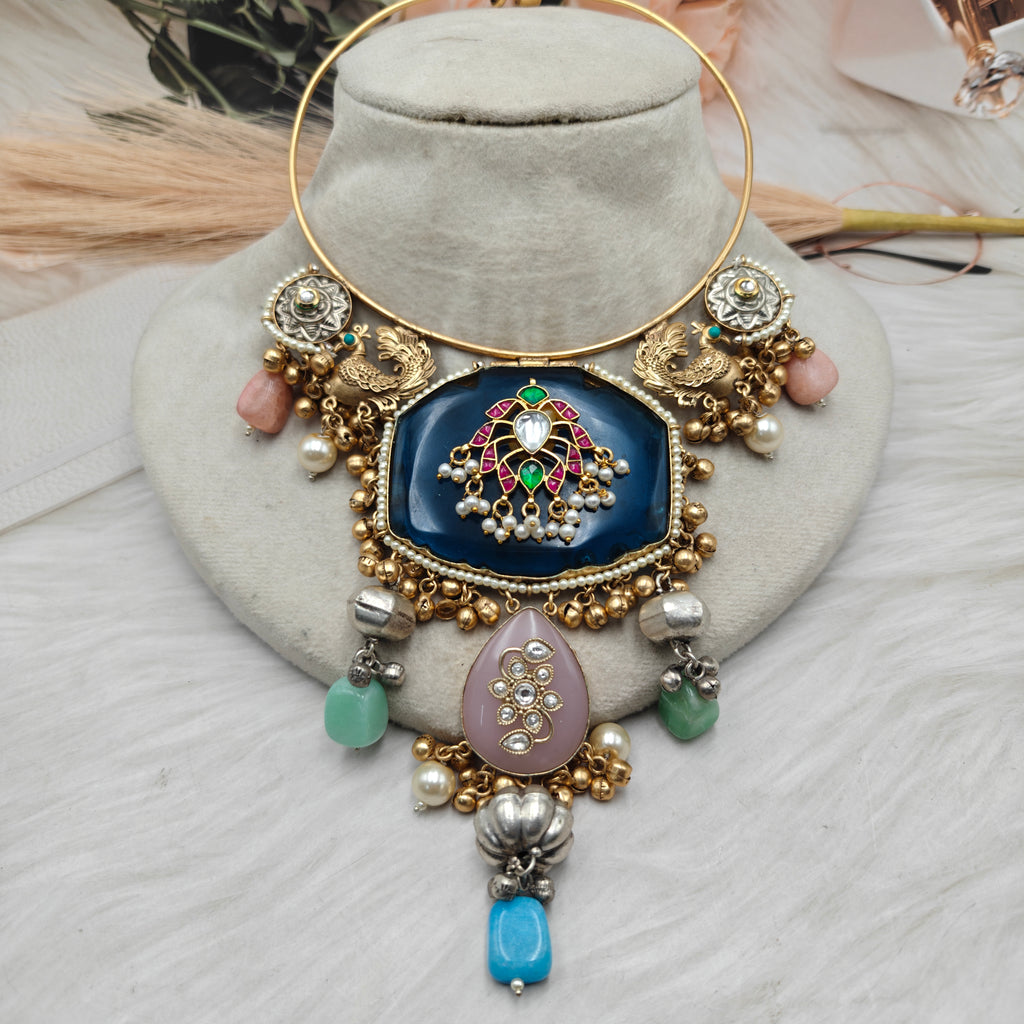 Radhika Amrapali Brass Fusion Hasli