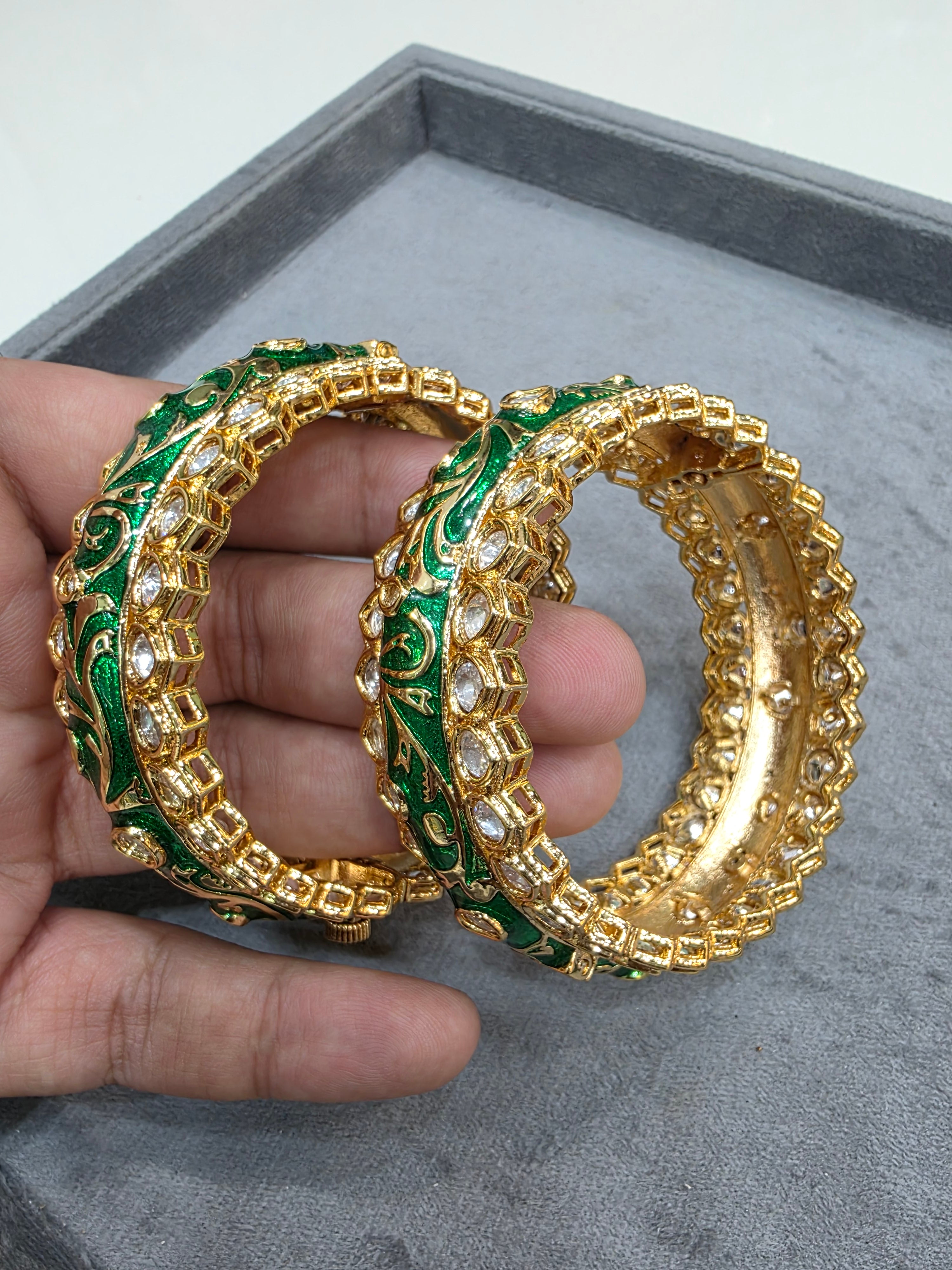 Jaya Enamel Meenakari Kundan Openable Kangan ( Pair)- Green