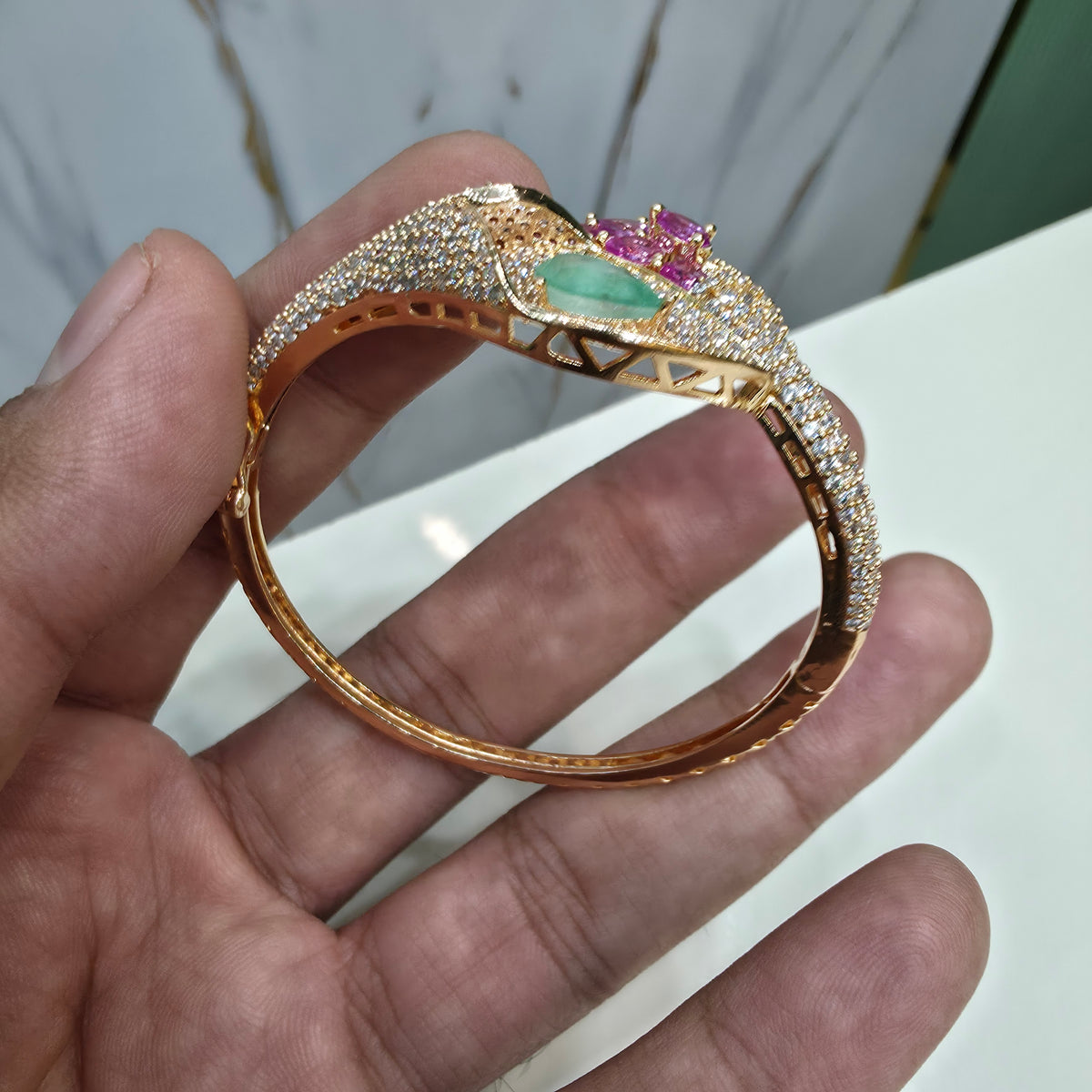 Renee Hazoori Doublet Openable Bracelets - Mint Pink