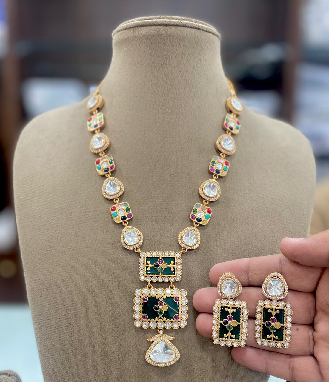 Kriti Holdali Uncut Polki Natural Stone Necklace Set - Green