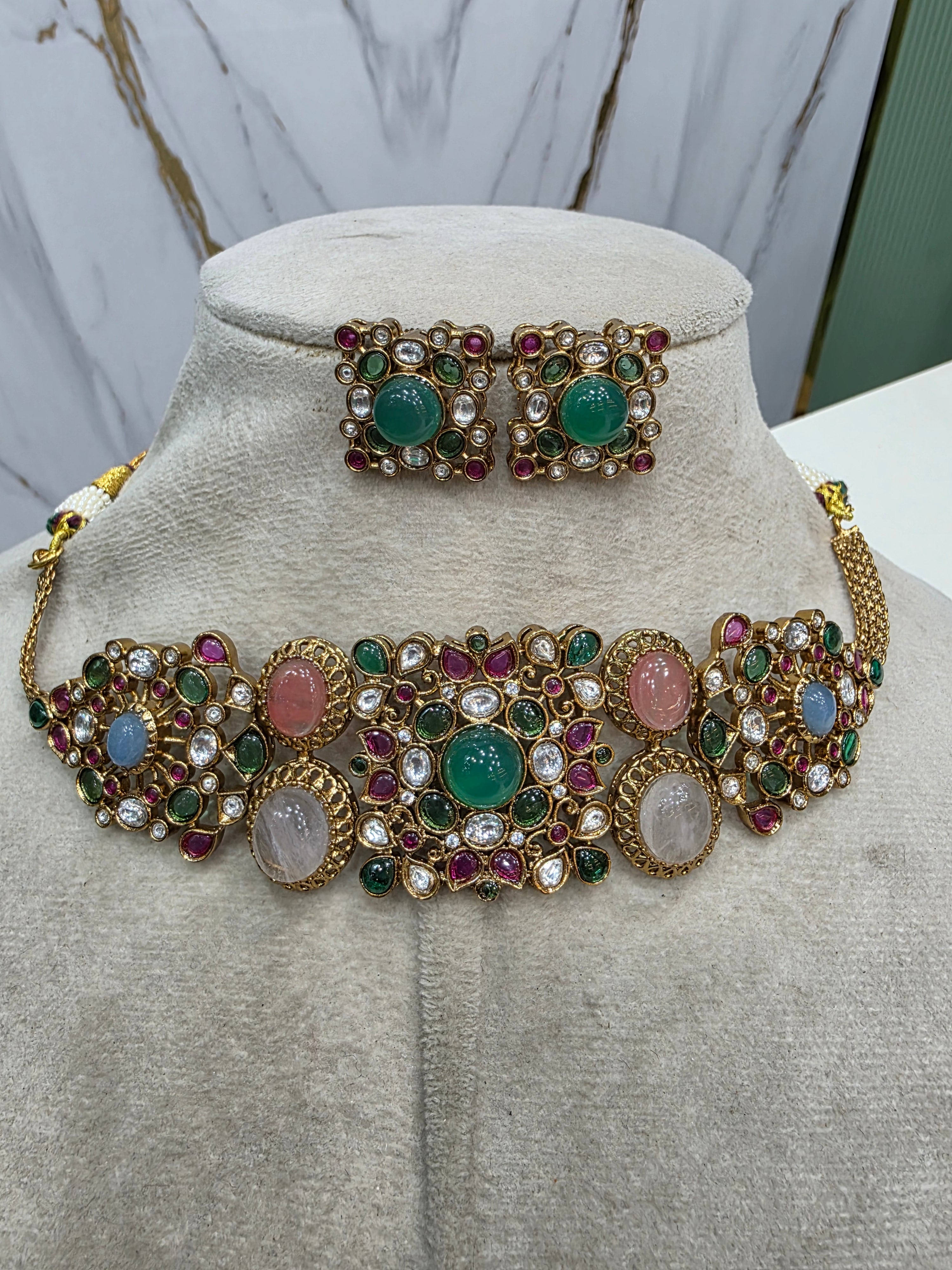 Meenakshi Heritage Sabya Inspired Choker Set- Green Multi