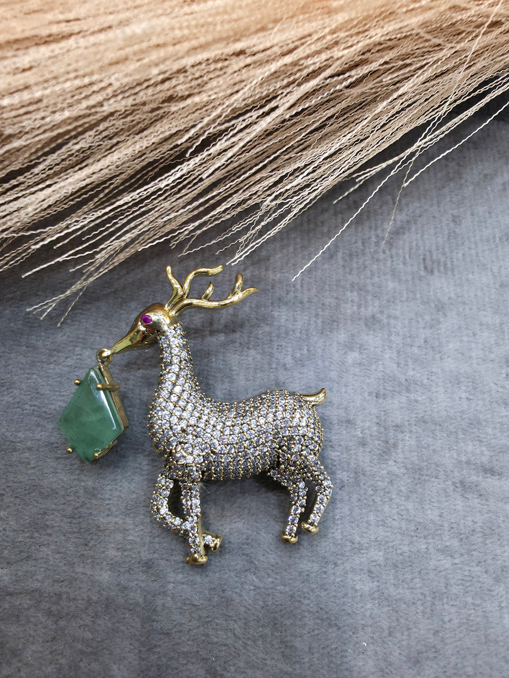 Reindeer Brooch- Mint