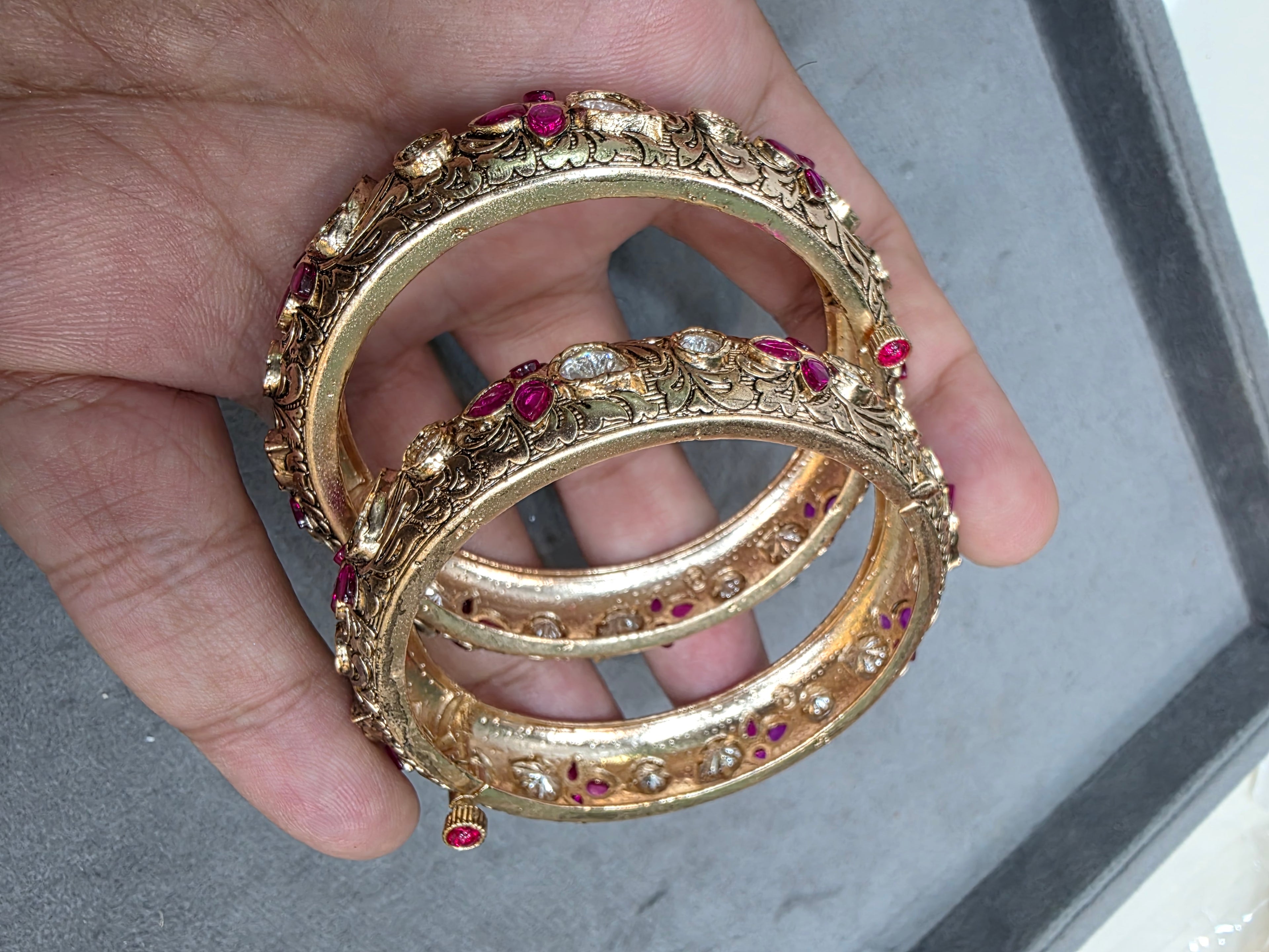 Priha Openable Sunheri Kundan Bangles- Ruby