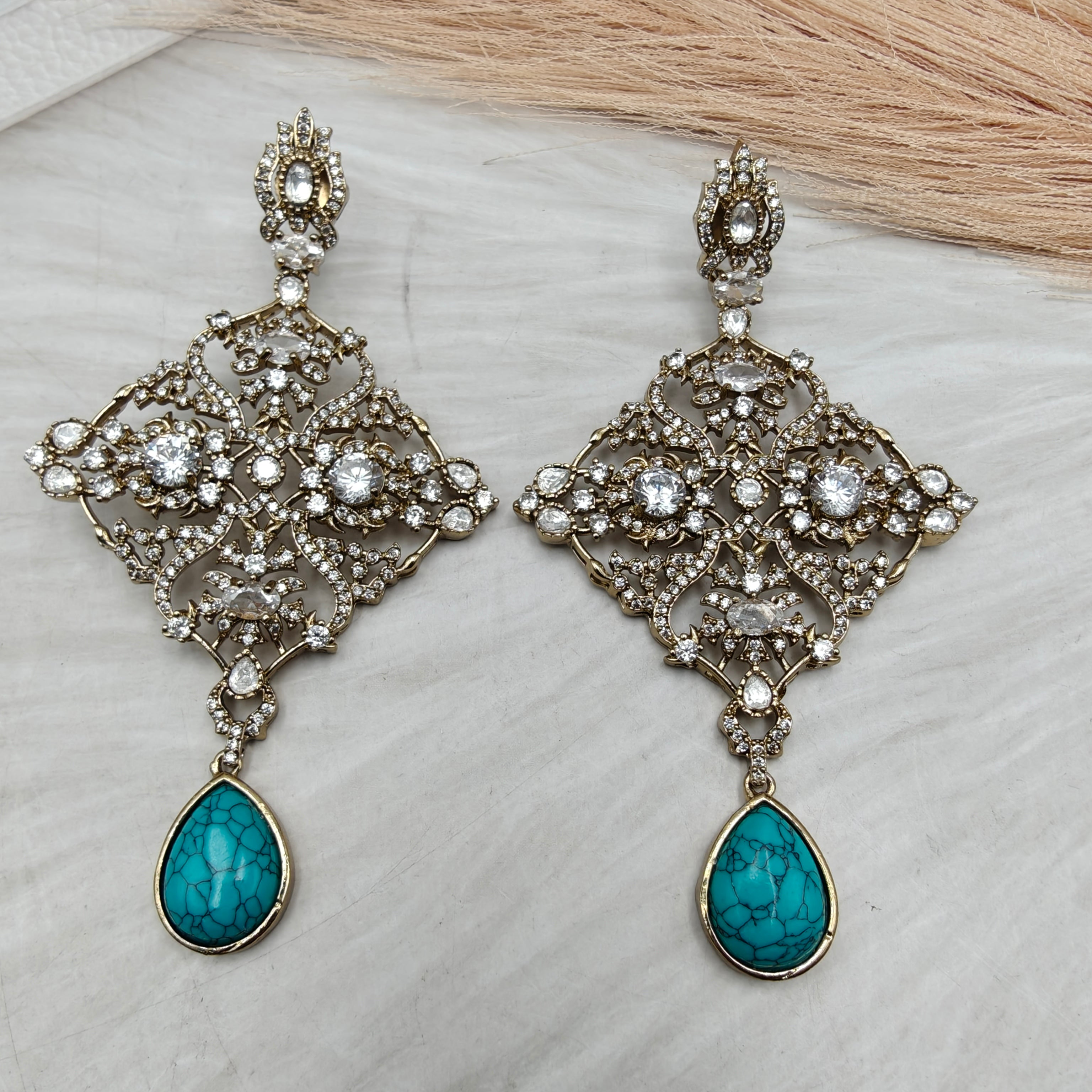Mulberry Royale Earrings- Turquoise