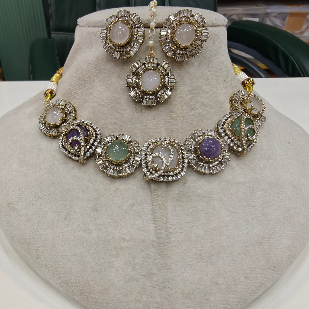 Sakshi Pearl Choker Necklace Set with Mangtikka- Multi